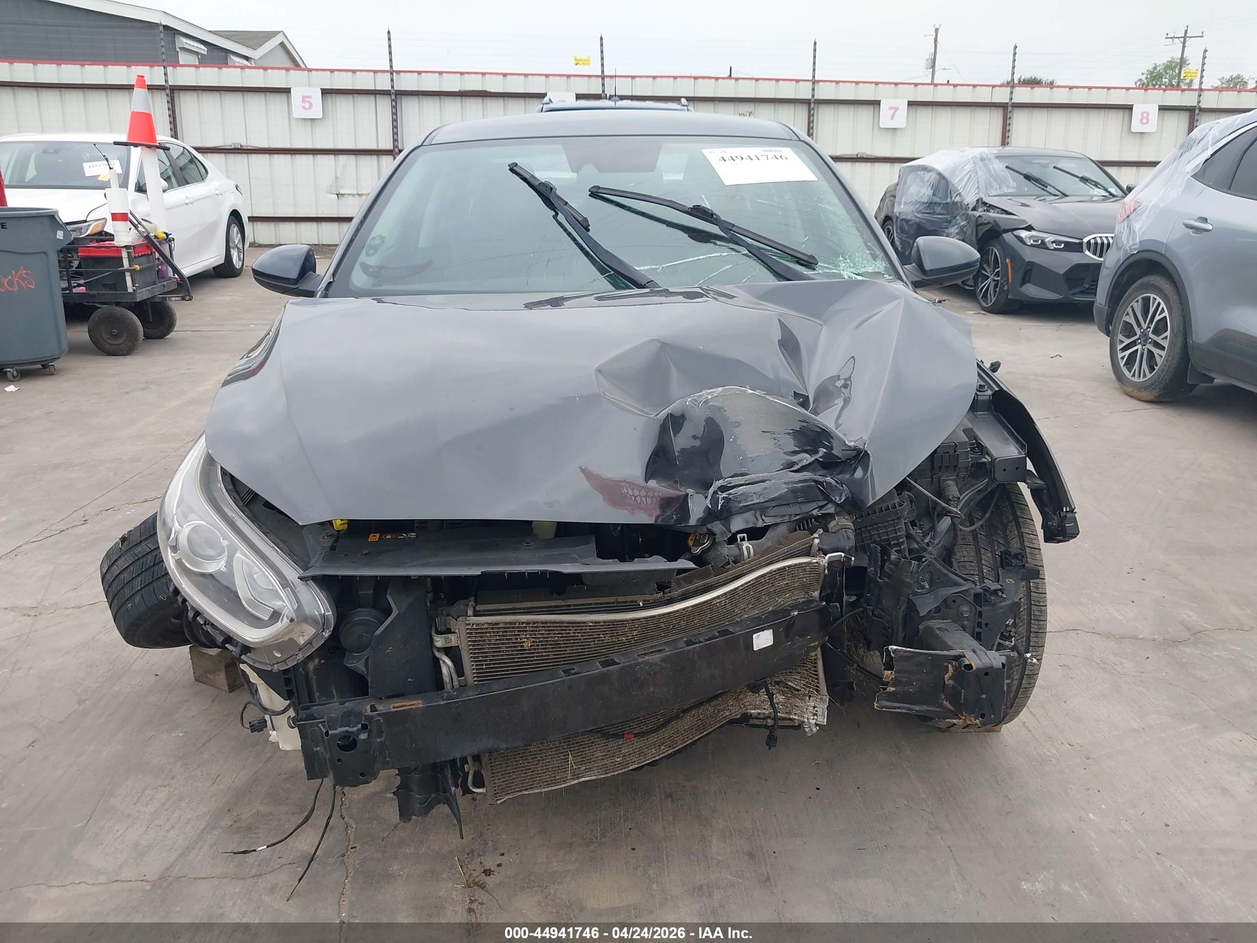 2020 Kia Forte Lxs Gray vin: 3KPF24AD1LE141426