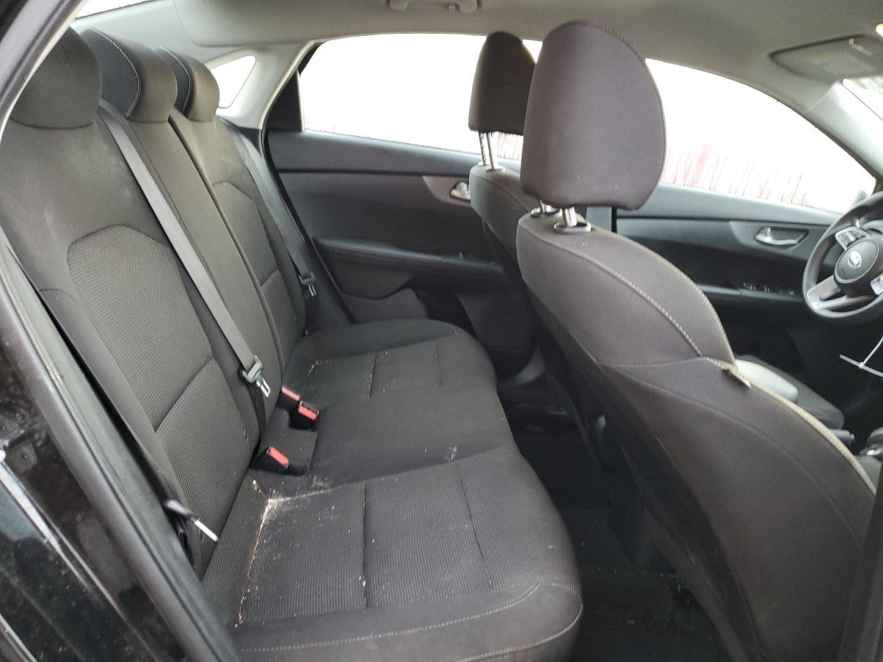 2020 Kia Forte Fe Black vin: 3KPF24AD1LE213807