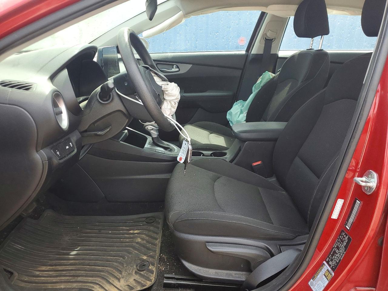 2021 Kia Forte Lxs Red vin: 3KPF24AD1ME332877