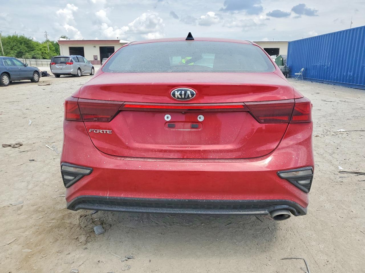 2021 Kia Forte Lxs Red vin: 3KPF24AD1ME332877