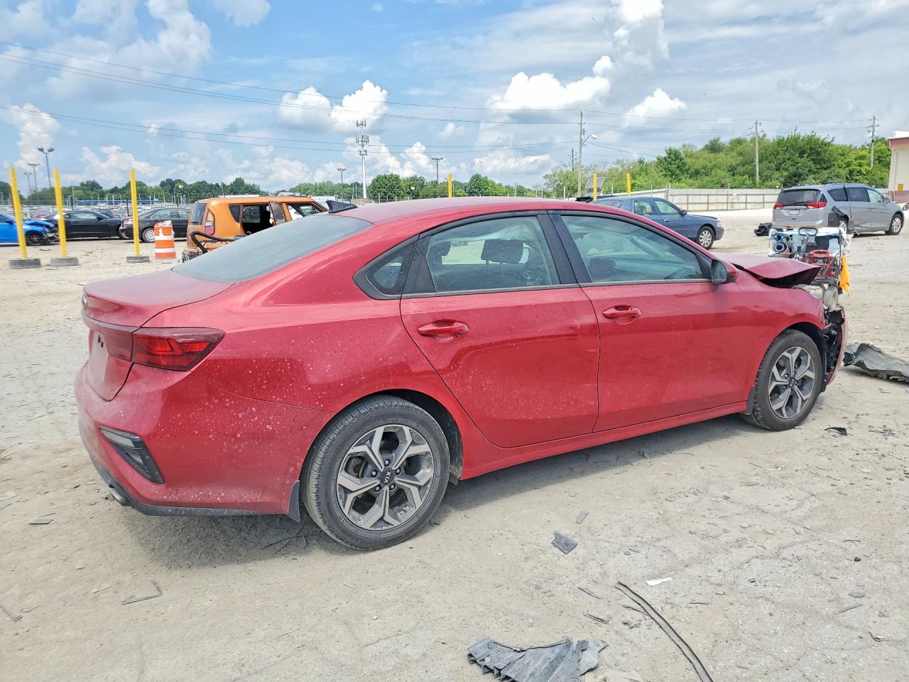 2021 Kia Forte Lxs Red vin: 3KPF24AD1ME332877