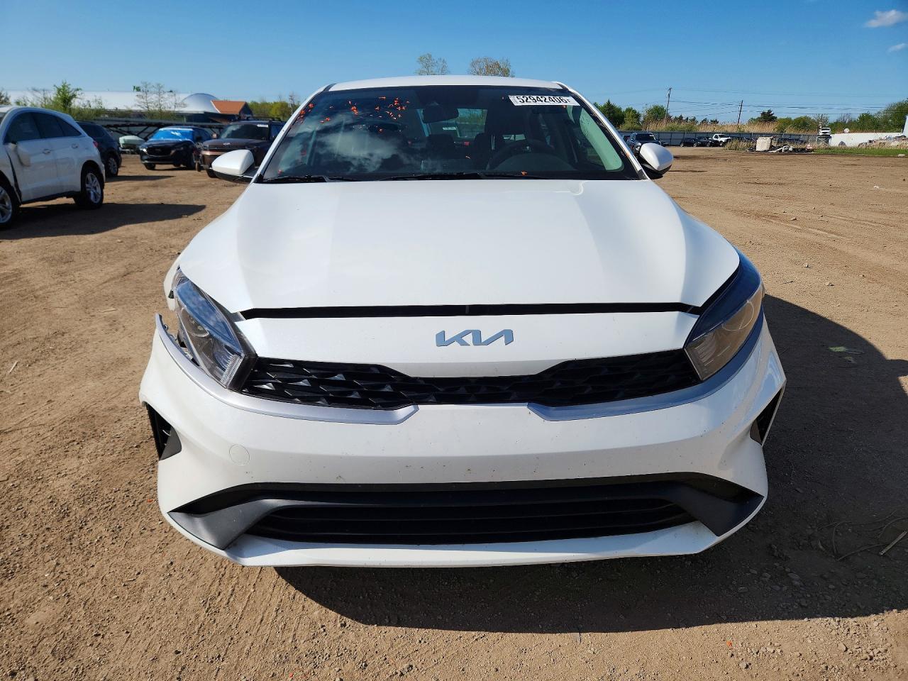 2023 Kia Forte Lxs White vin: 3KPF24AD1PE578252