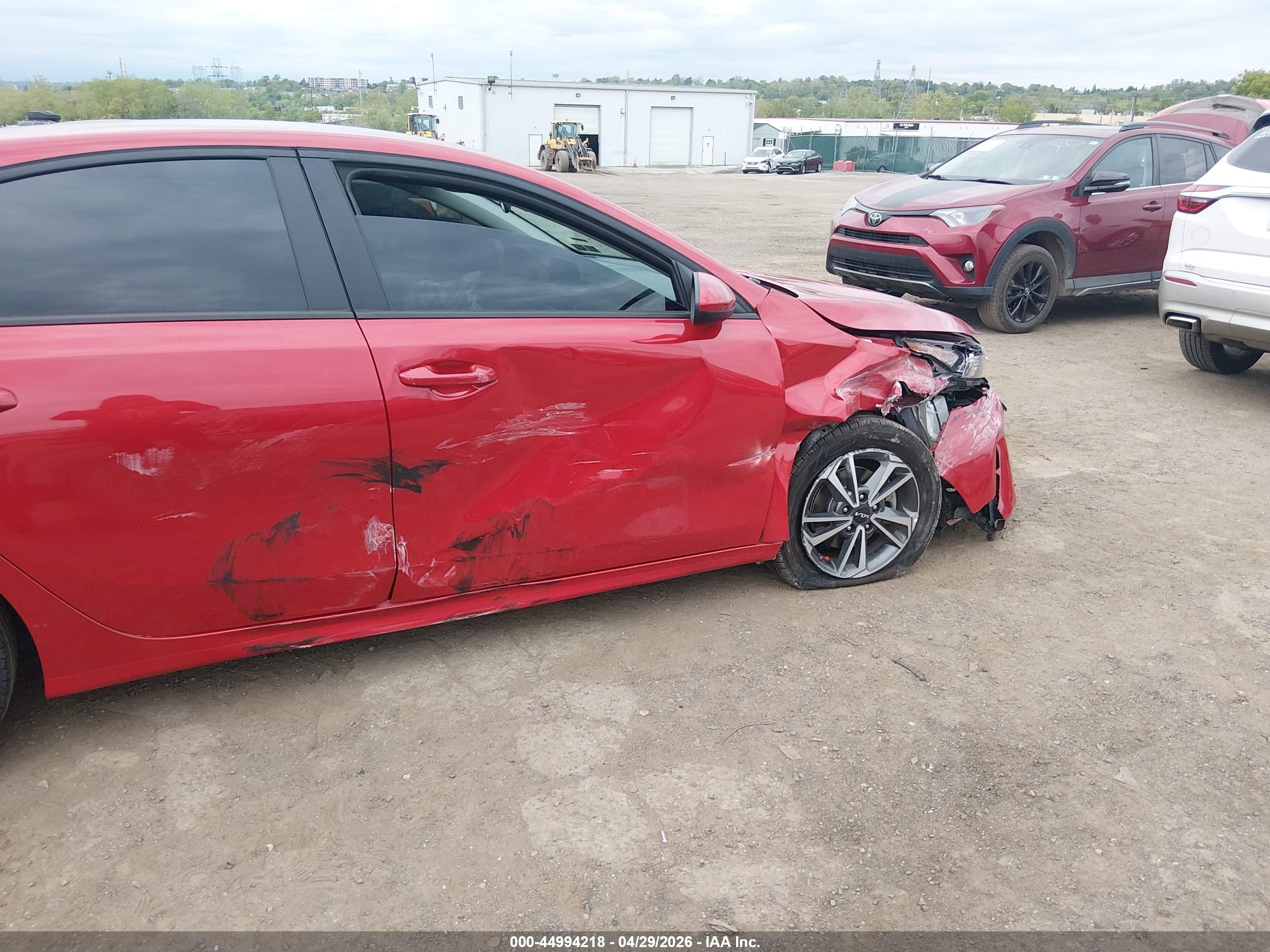2023 Kia Forte Lxs Красный vin: 3KPF24AD1PE624727