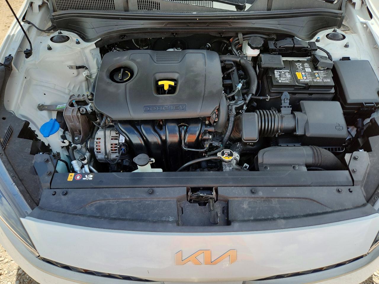 2023 Kia Forte Lxs White vin: 3KPF24AD1PE688220