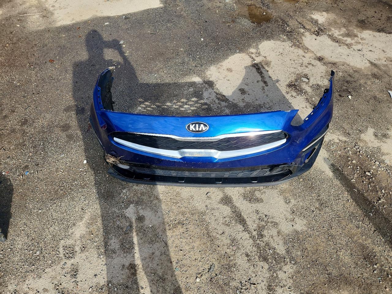 2019 Kia Forte Lxs Blue vin: 3KPF24AD2KE050129