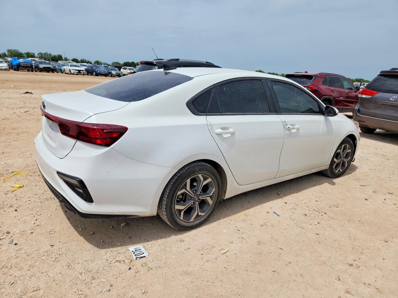 2020 Kia Forte Lxs White vin: 3KPF24AD2LE219129