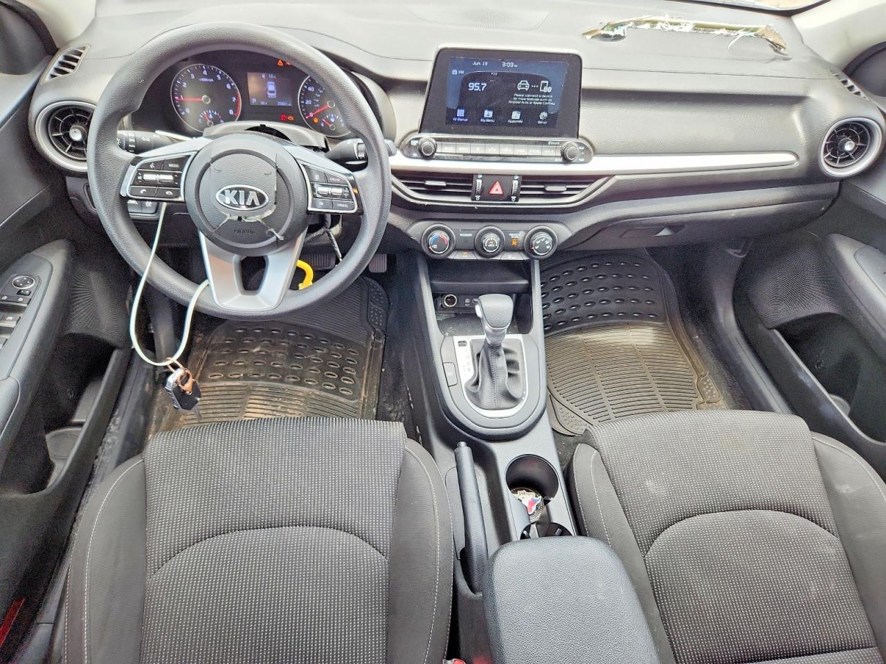 2020 Kia Forte Lxs White vin: 3KPF24AD2LE219129