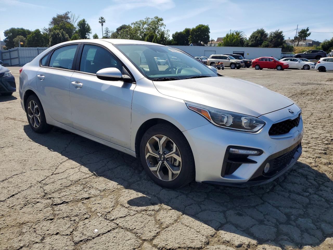 2020 Kia Forte Lxs Silver vin: 3KPF24AD2LE238392