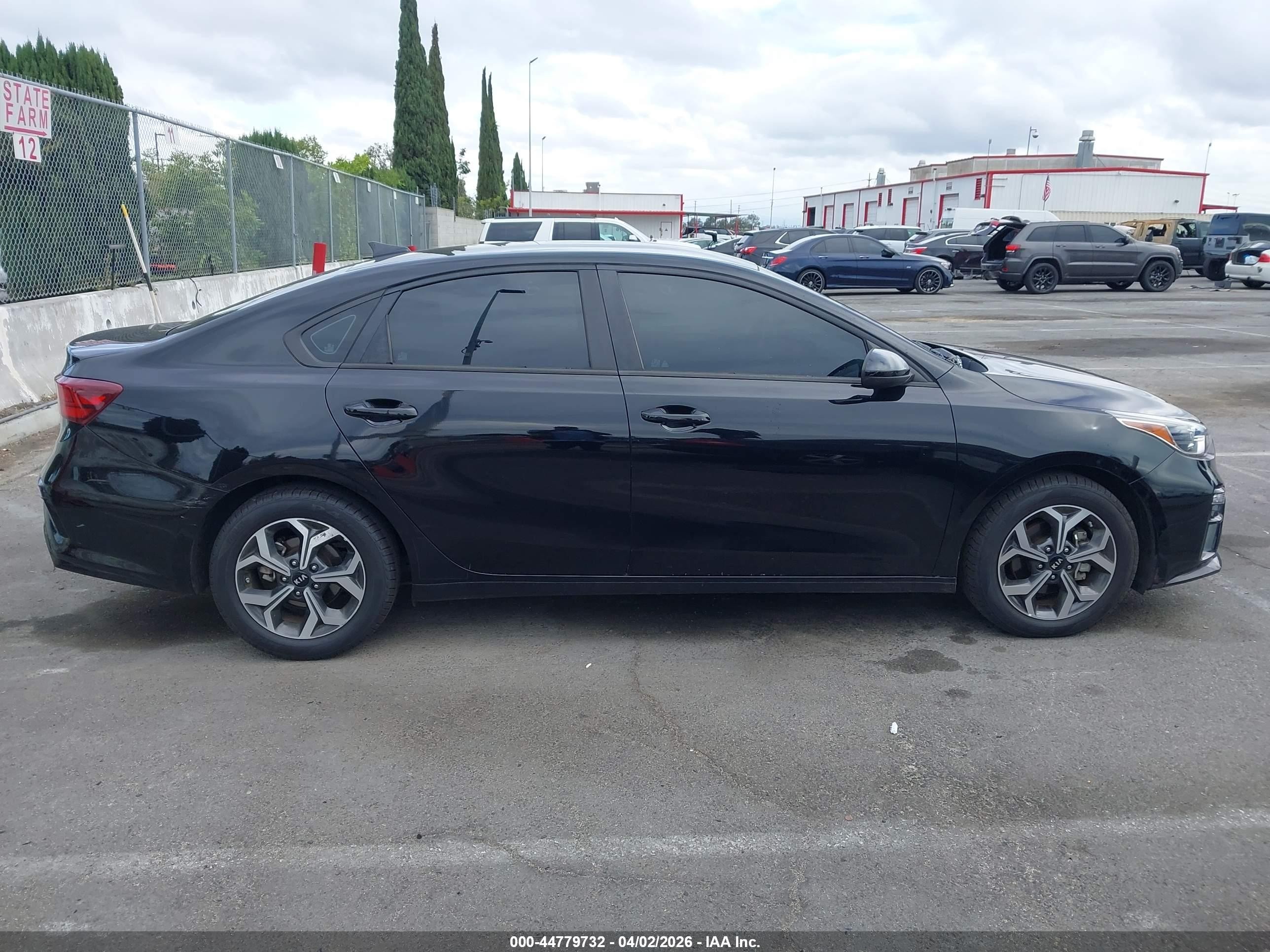2020 Kia Forte Lxs Black vin: 3KPF24AD2LE249120