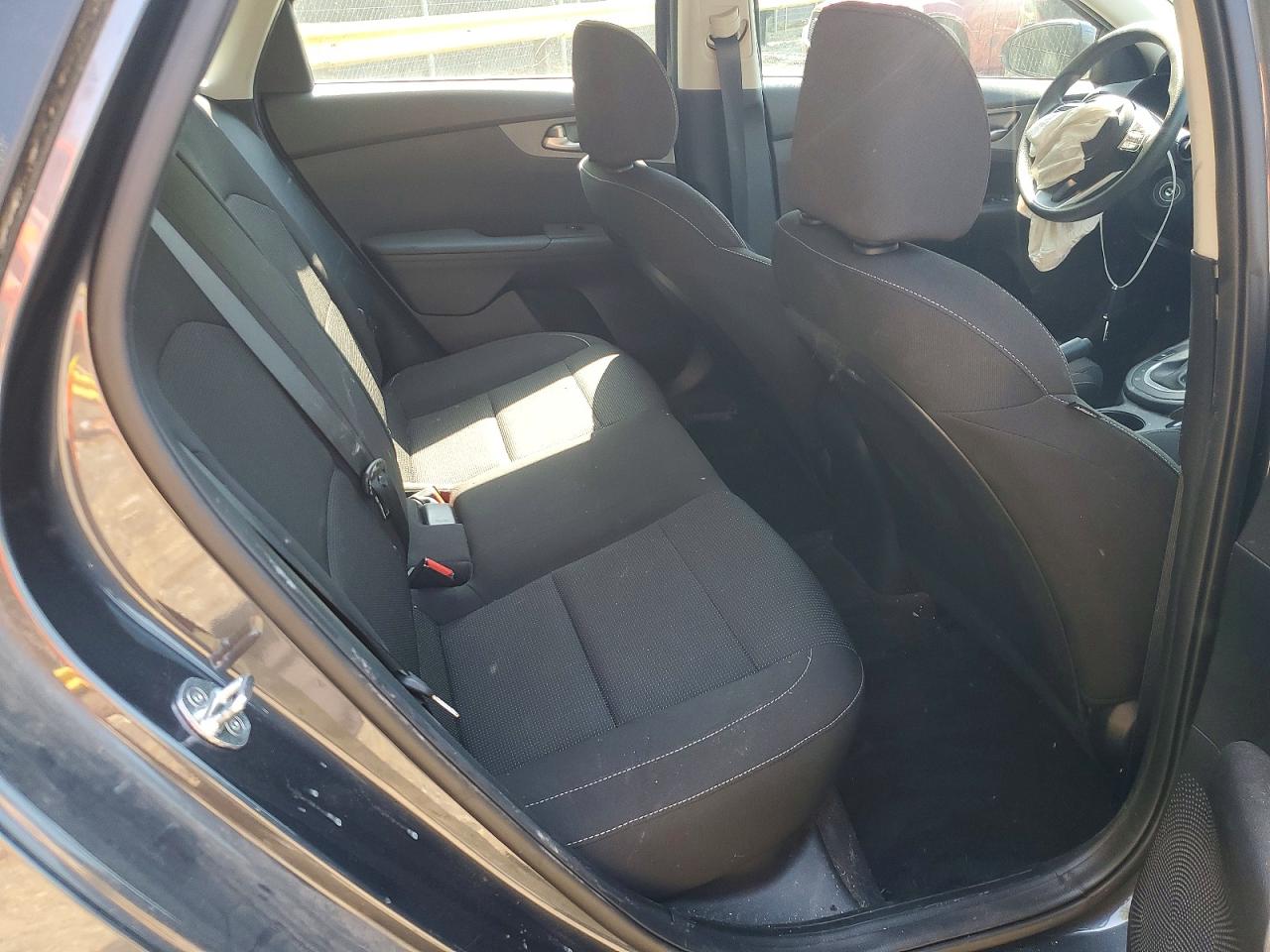 2020 Kia Forte Lxs Gray vin: 3KPF24AD2LE259453