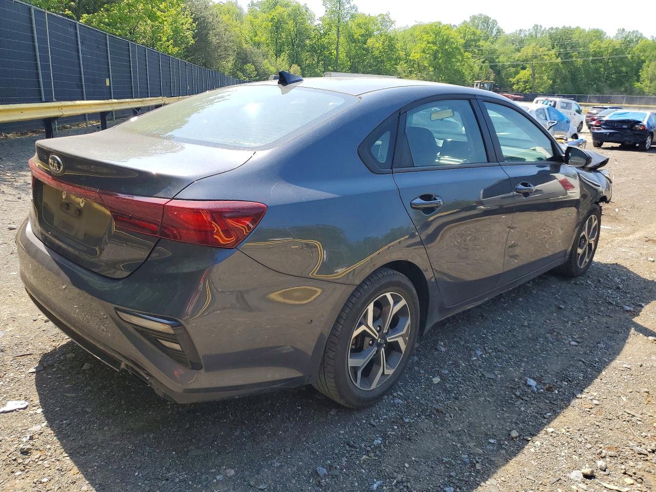 2020 Kia Forte Lxs Gray vin: 3KPF24AD2LE259453
