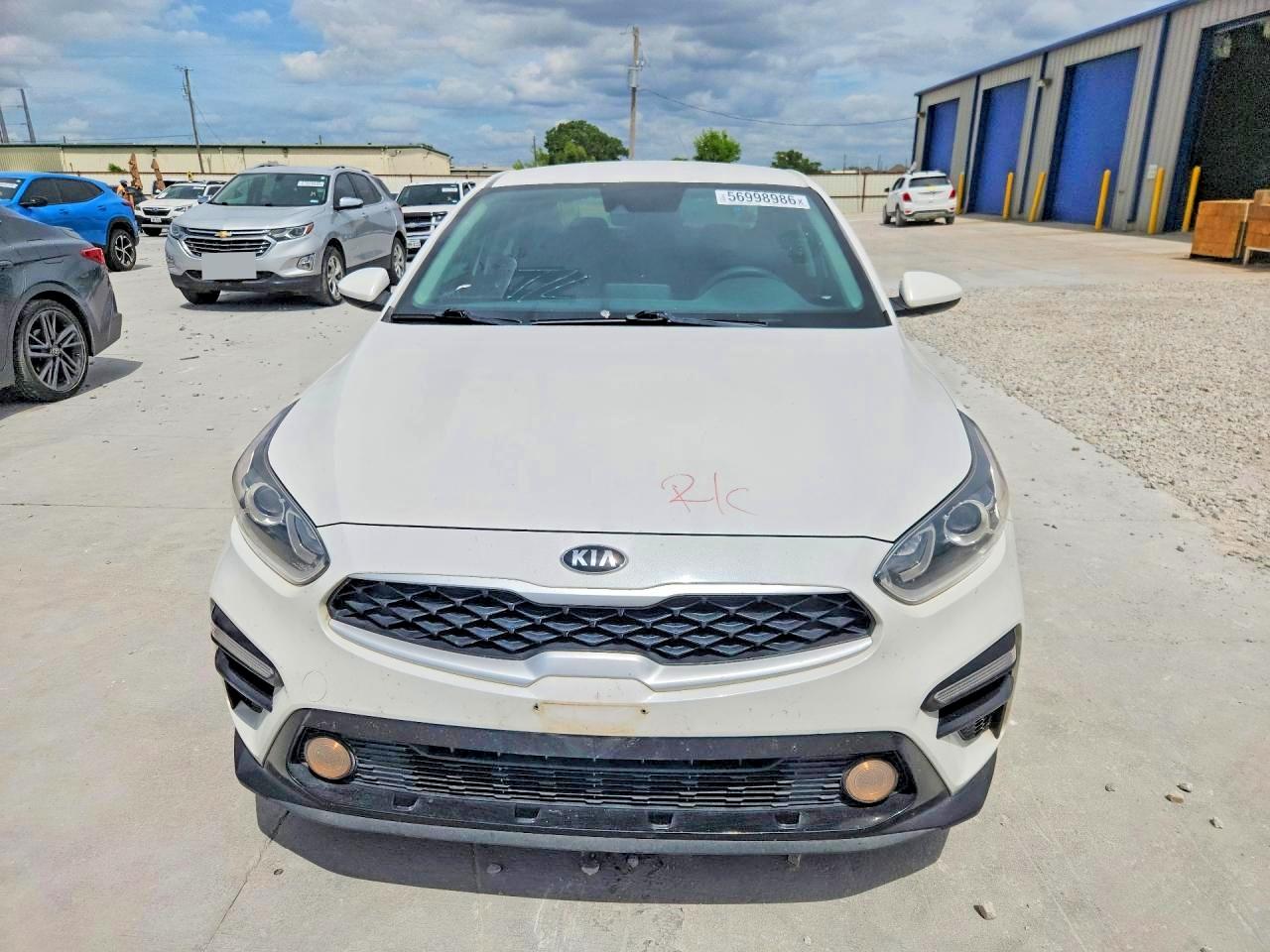 2021 Kia Forte Lxs White vin: 3KPF24AD2ME309947