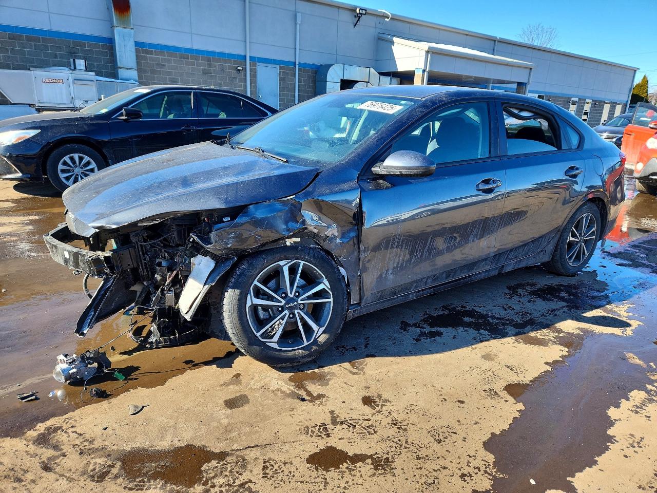 2023 Kia Forte Lxs Gray vin: 3KPF24AD2PE558396