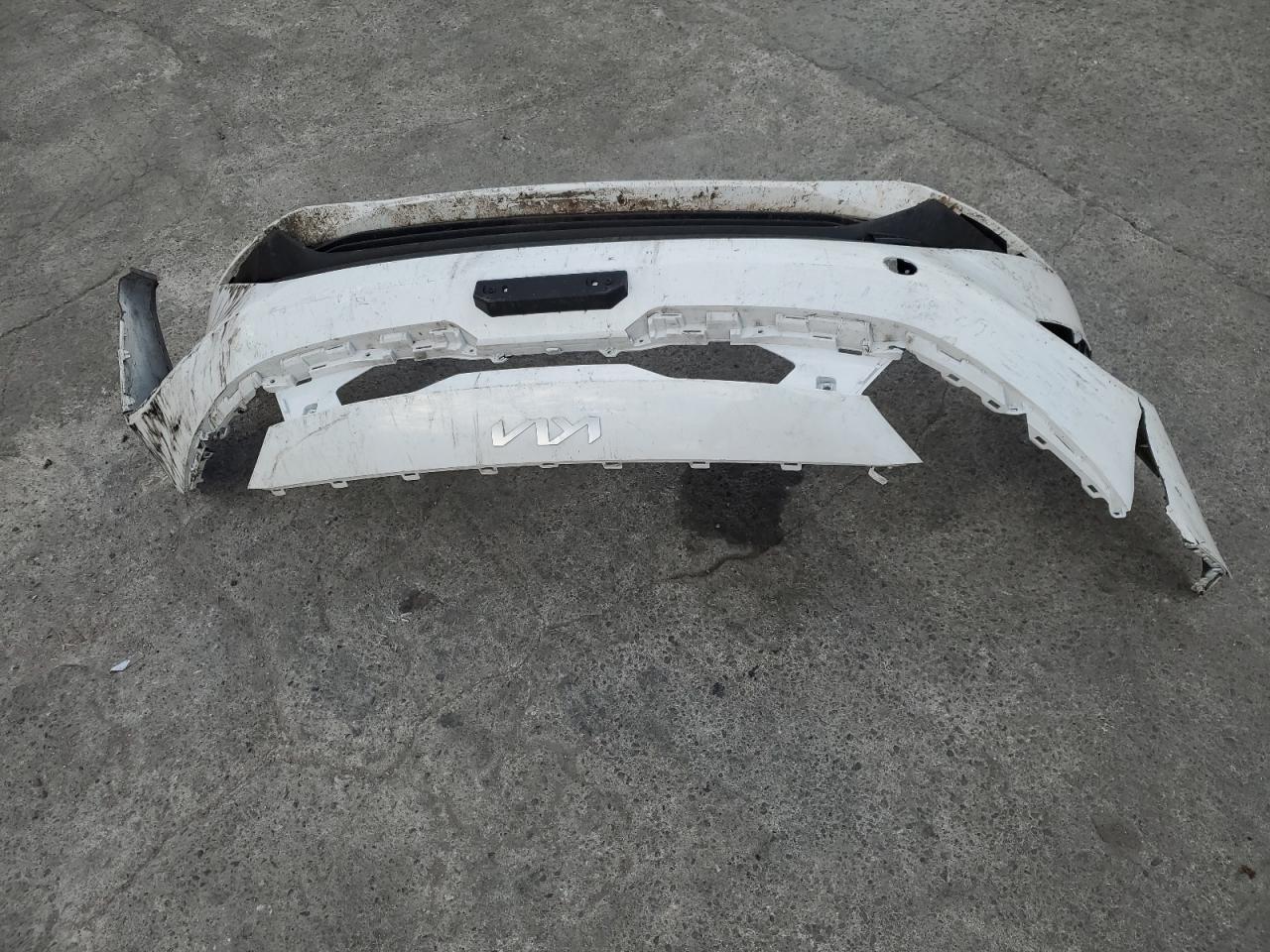 2023 Kia Forte Lx White vin: 3KPF24AD2PE690736
