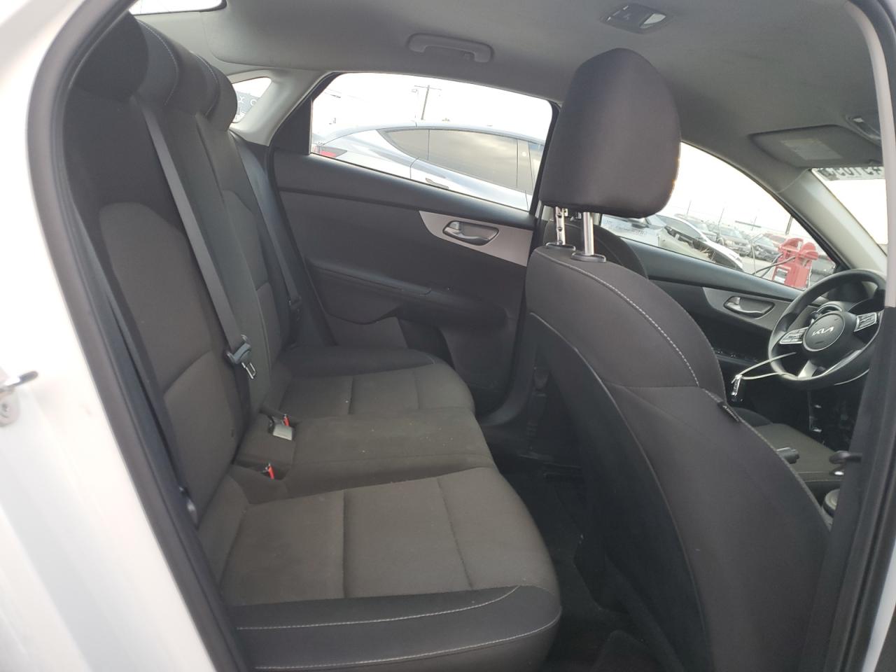 2023 Kia Forte Lx White vin: 3KPF24AD2PE690736