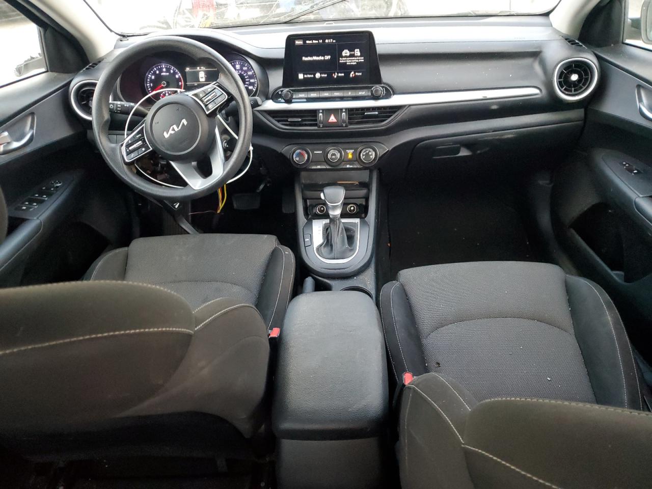 2023 Kia Forte Lx White vin: 3KPF24AD2PE690736