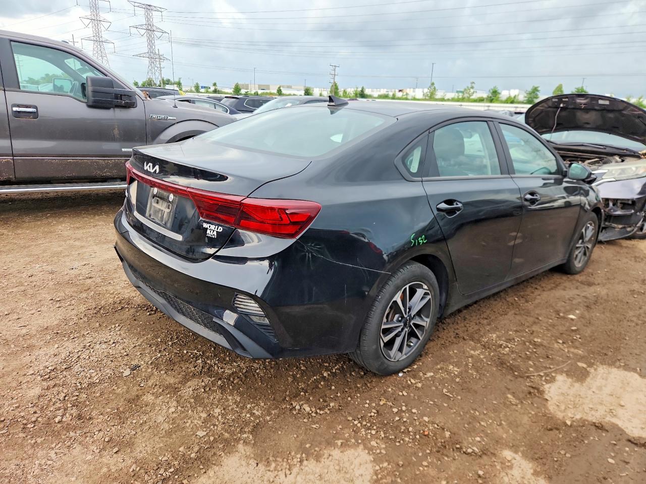 2024 Kia Forte Lxs Black vin: 3KPF24AD2RE714715