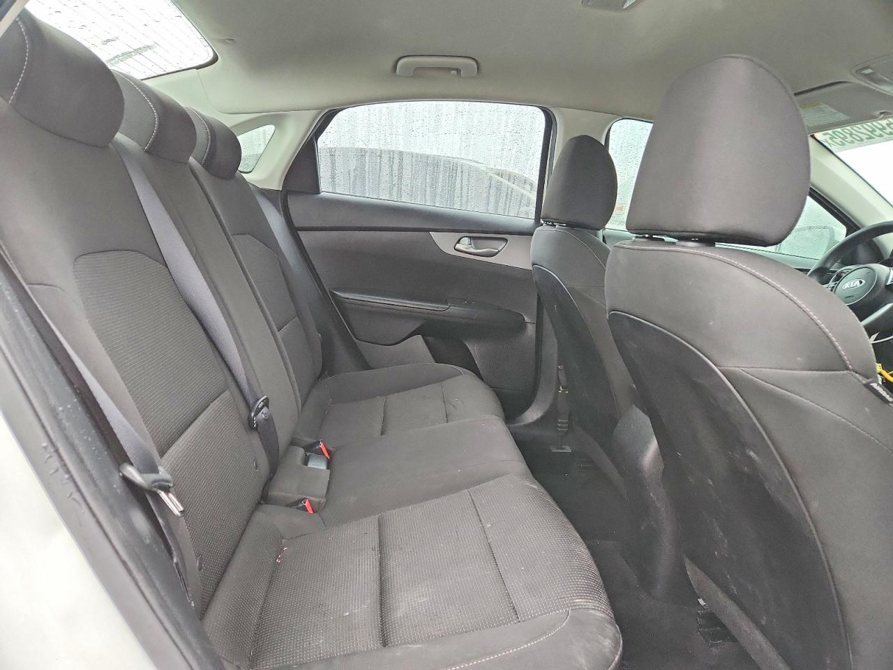 2019 Kia Forte Lxs Белый vin: 3KPF24AD3KE078649
