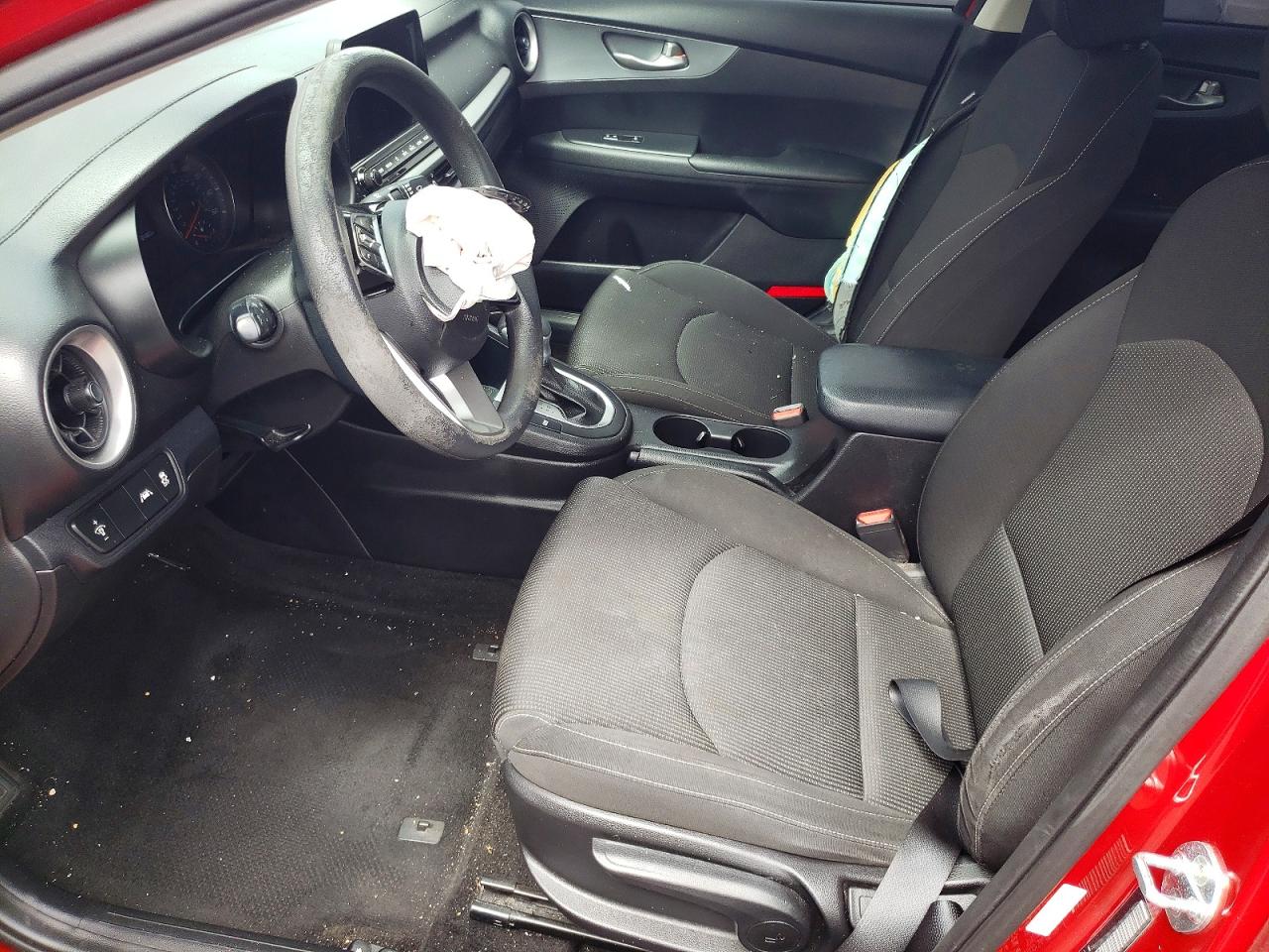 2021 Kia Forte Lxs Red vin: 3KPF24AD3ME330015