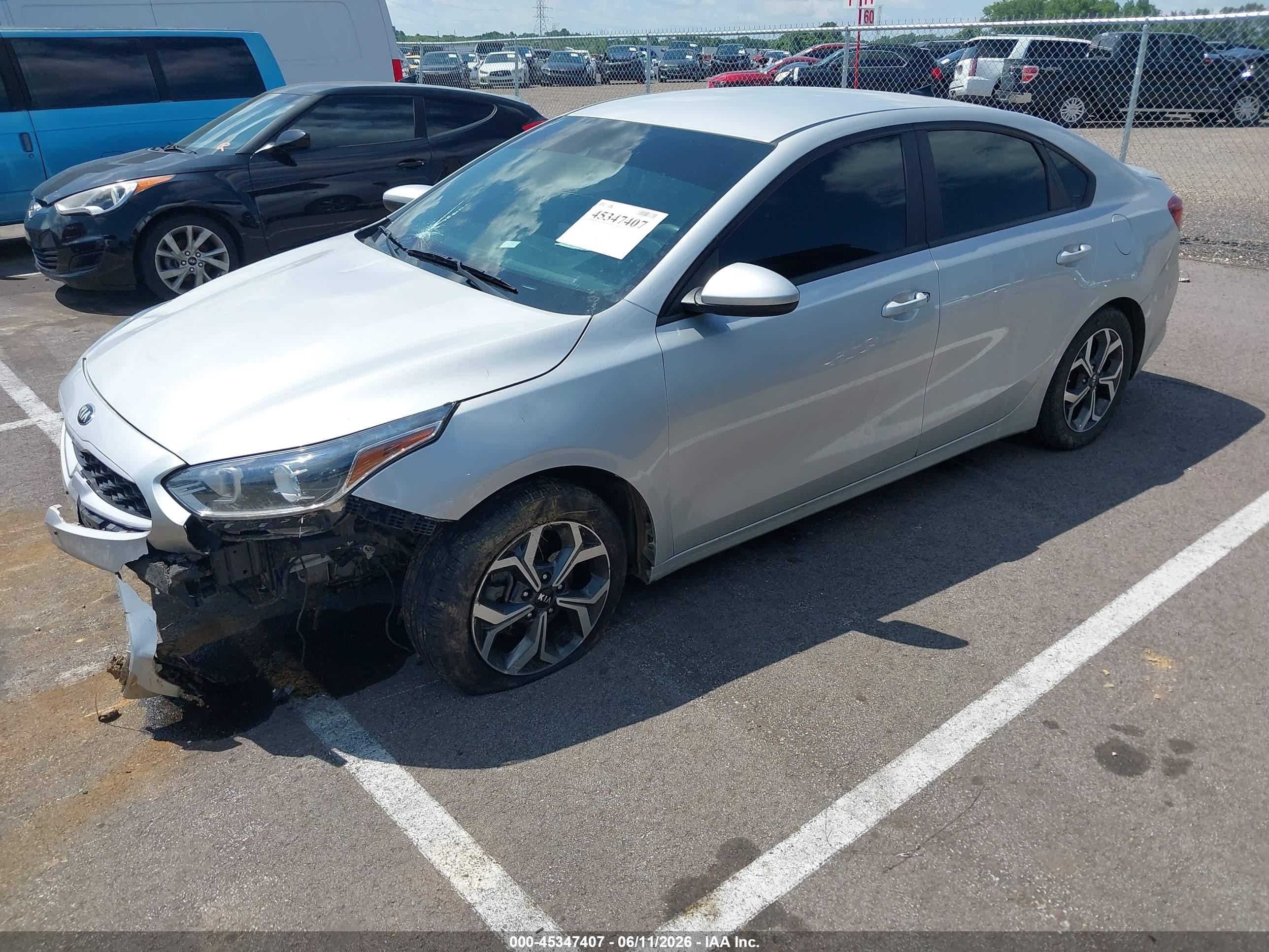 2021 Kia Forte Lxs Gray vin: 3KPF24AD3ME334503