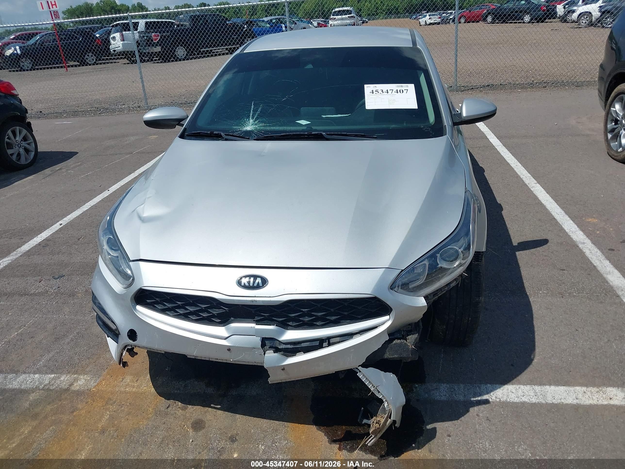 2021 Kia Forte Lxs Gray vin: 3KPF24AD3ME334503