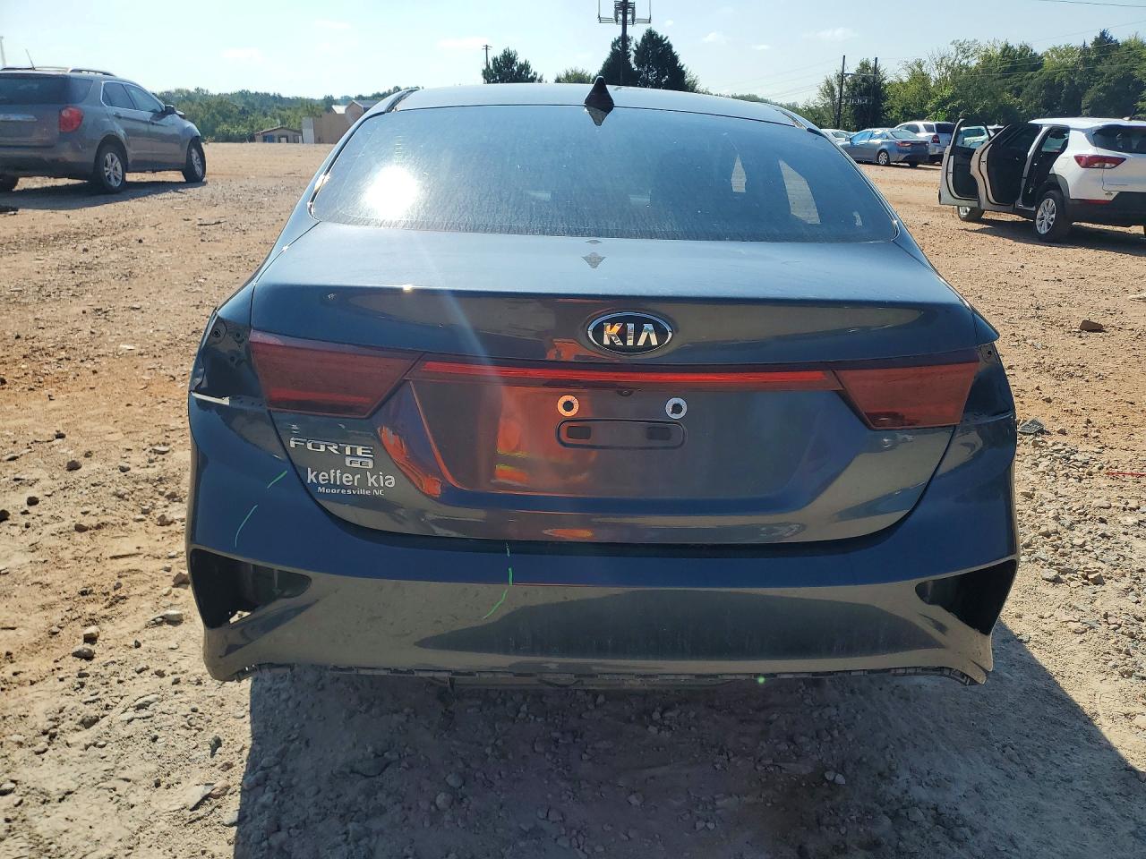 2021 Kia Forte Fe Charcoal vin: 3KPF24AD3ME350006
