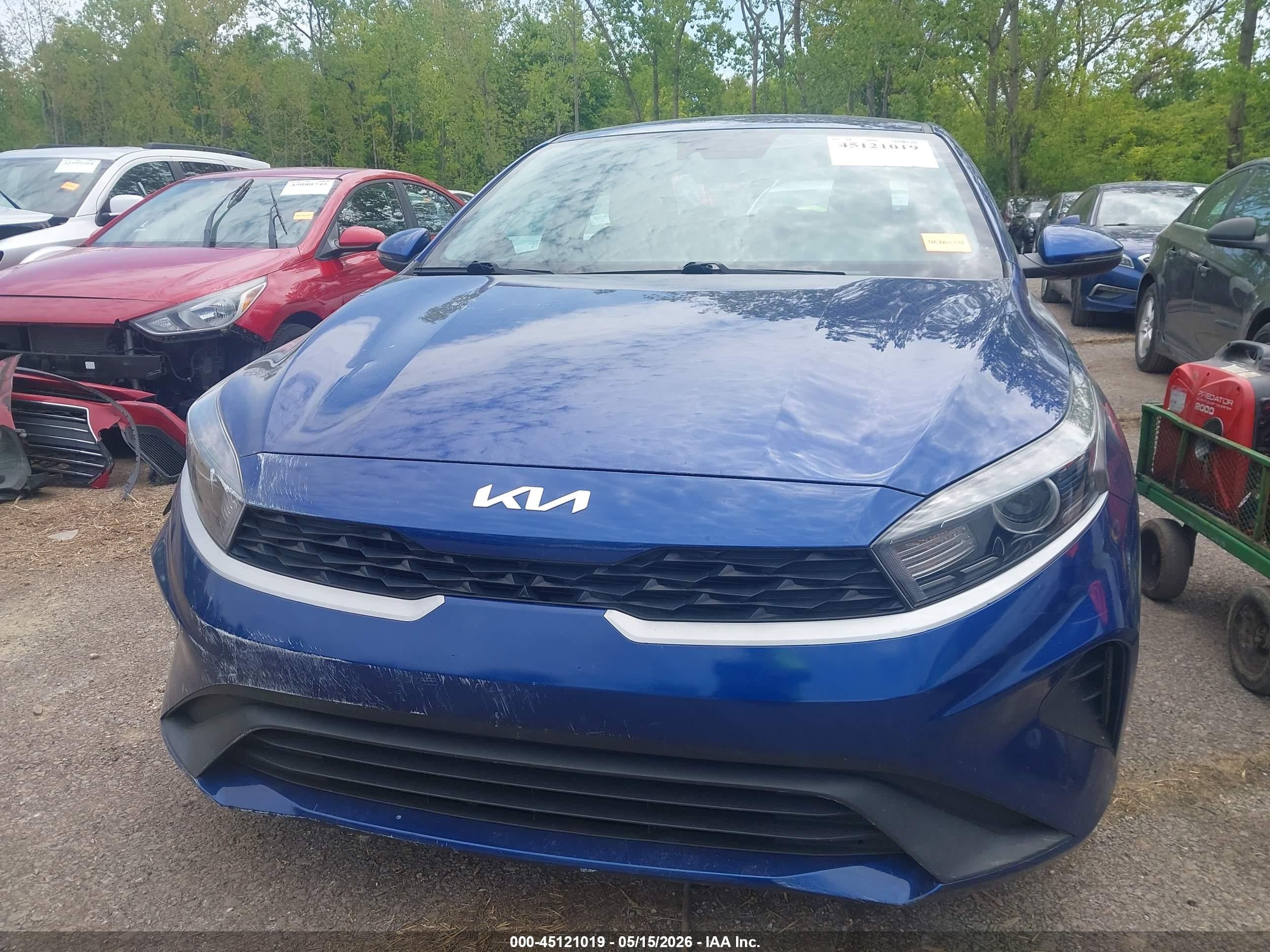 2022 Kia Forte Lxs Blue vin: 3KPF24AD3NE467893