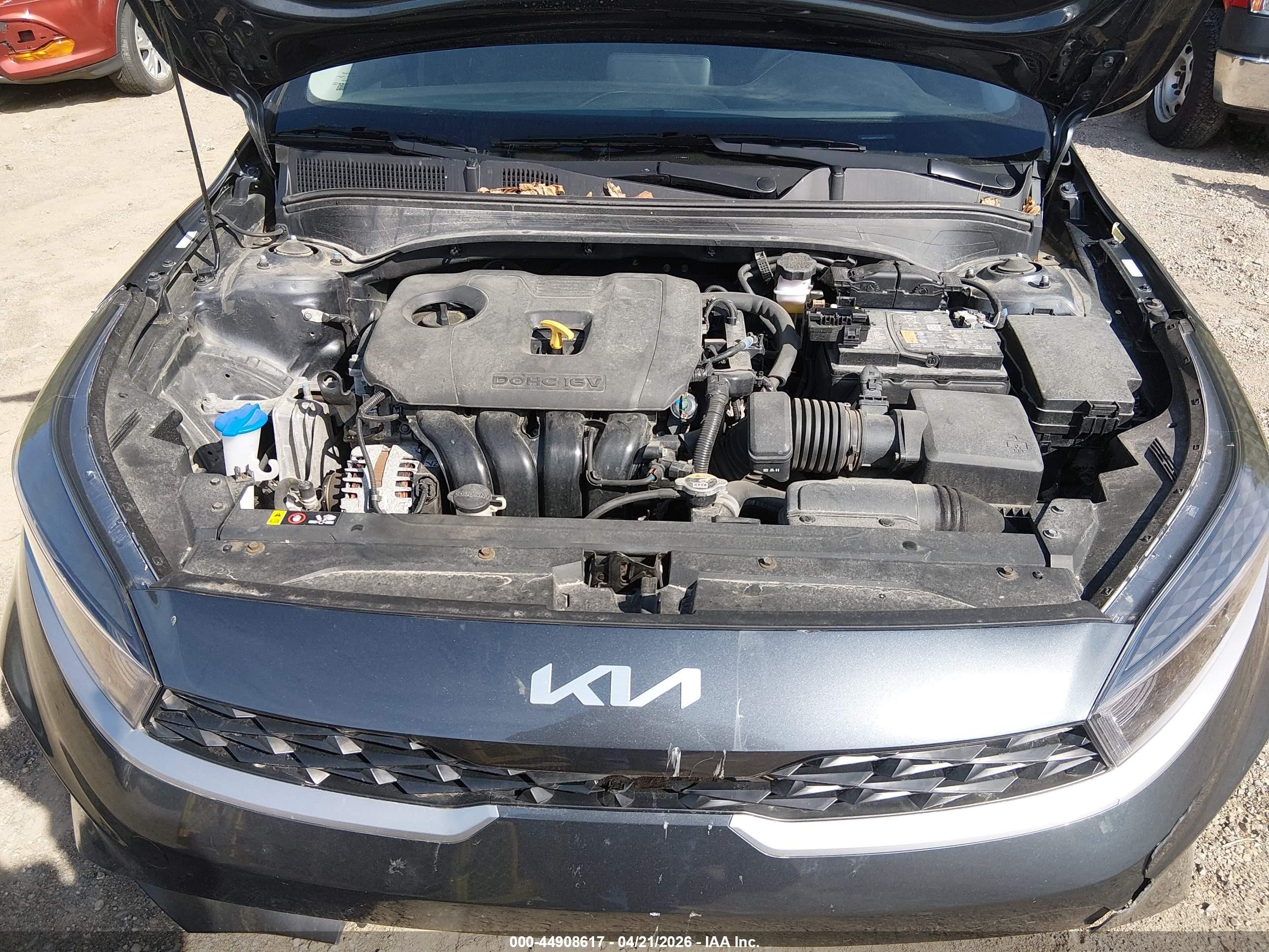 2023 Kia Forte Lxs Gray vin: 3KPF24AD3PE576972