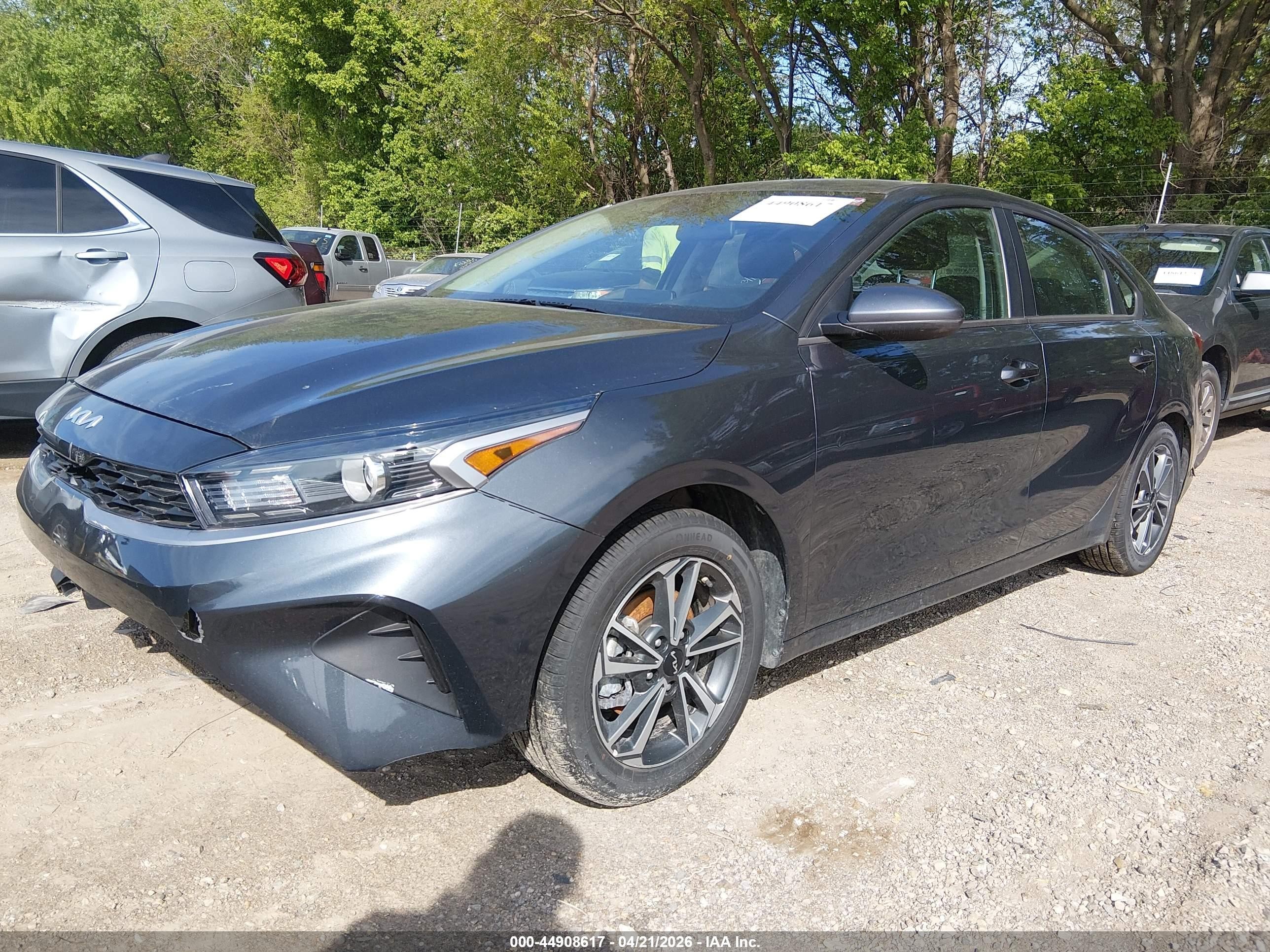 2023 Kia Forte Lxs Gray vin: 3KPF24AD3PE576972
