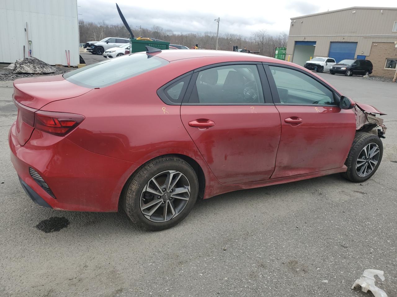 2024 Kia Forte Lxs Red vin: 3KPF24AD3RE736139 Damage: Right Rear Door, Dent(S) W/ Paint Dmg, 2 To 3 Inches
