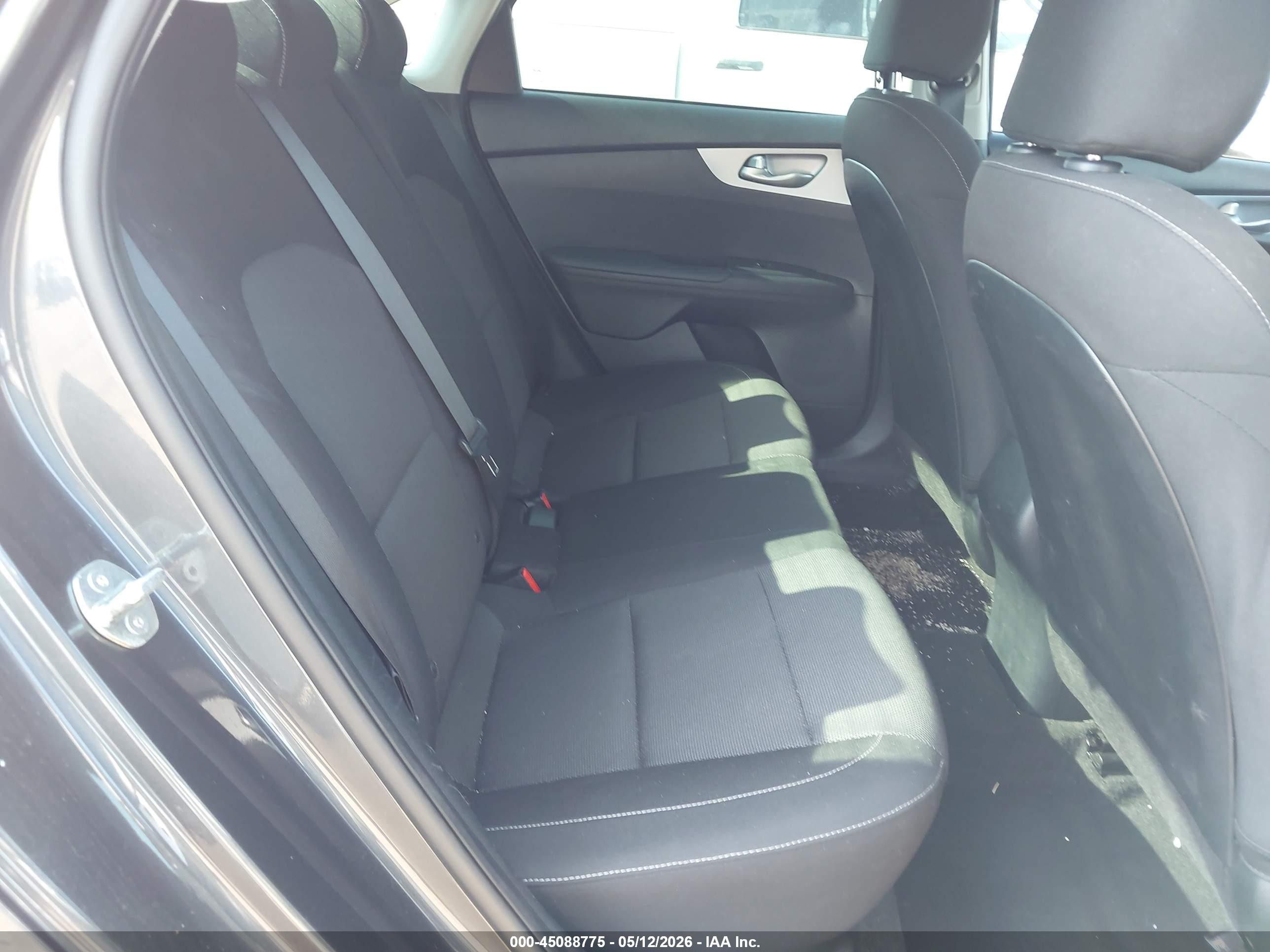 2024 Kia Forte Lxs Black vin: 3KPF24AD3RE812328