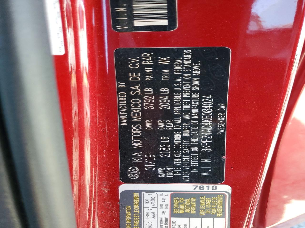 2019 Kia Forte Lxs Red vin: 3KPF24AD4KE084024