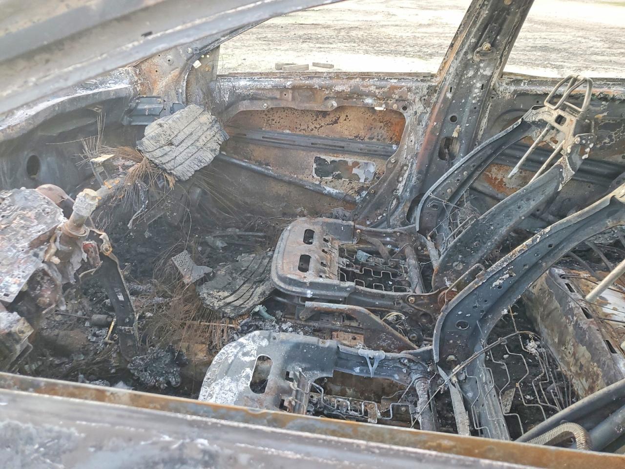 2020 Kia Forte Fe Burn vin: 3KPF24AD4LE198025