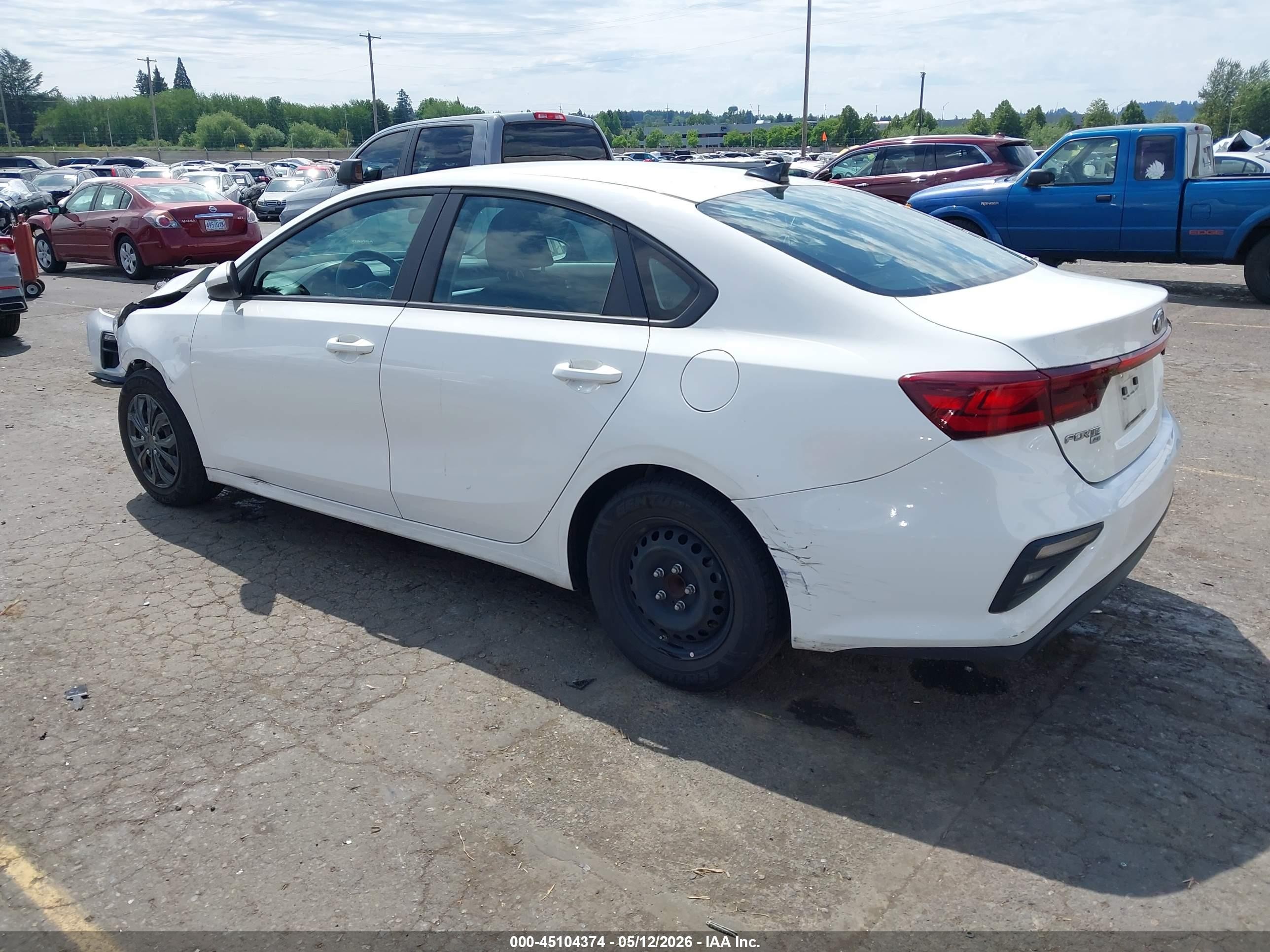 2020 Kia Forte Fe White vin: 3KPF24AD4LE235686