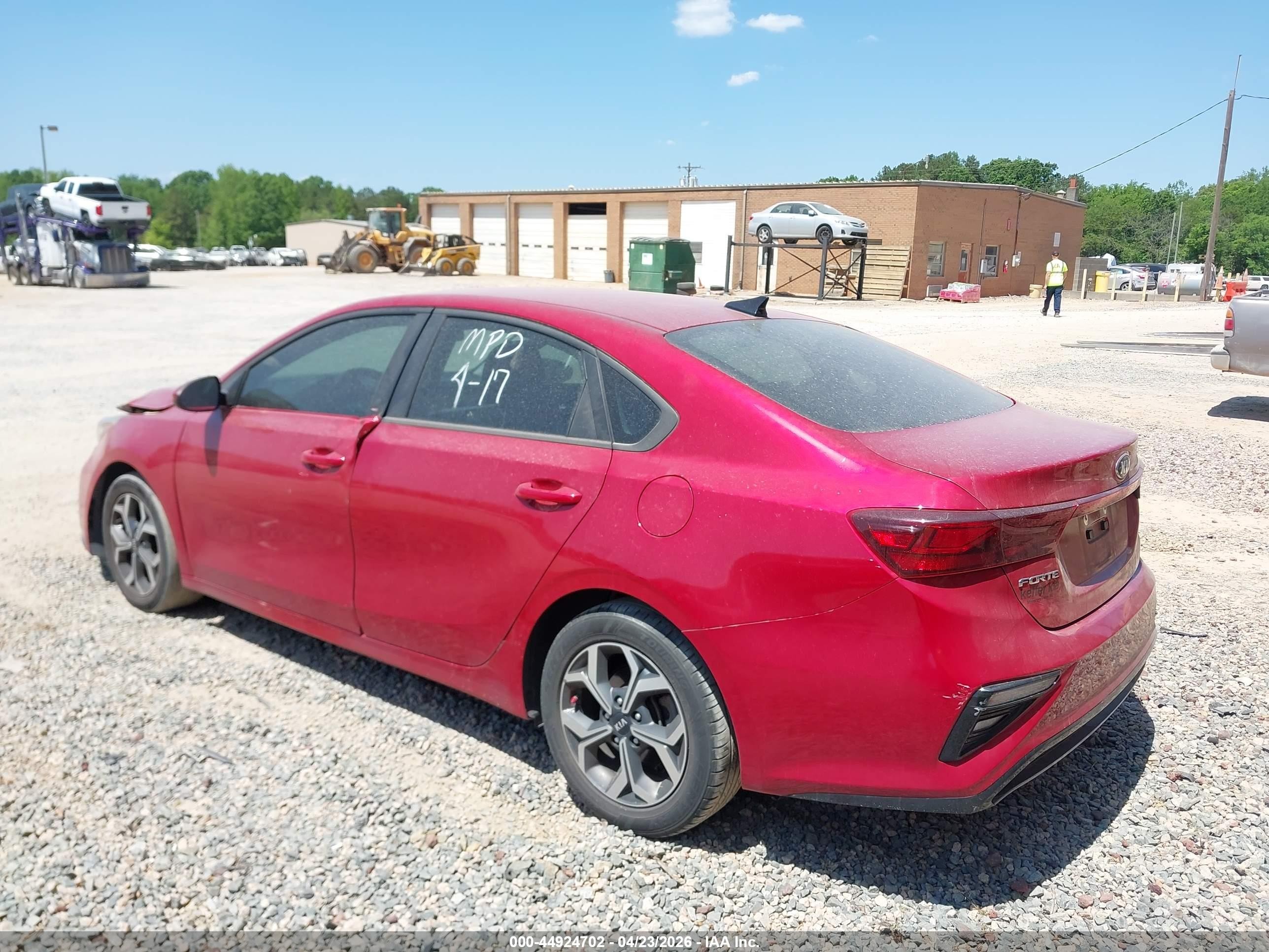 2020 Kia Forte Lxs Red vin: 3KPF24AD4LE247238