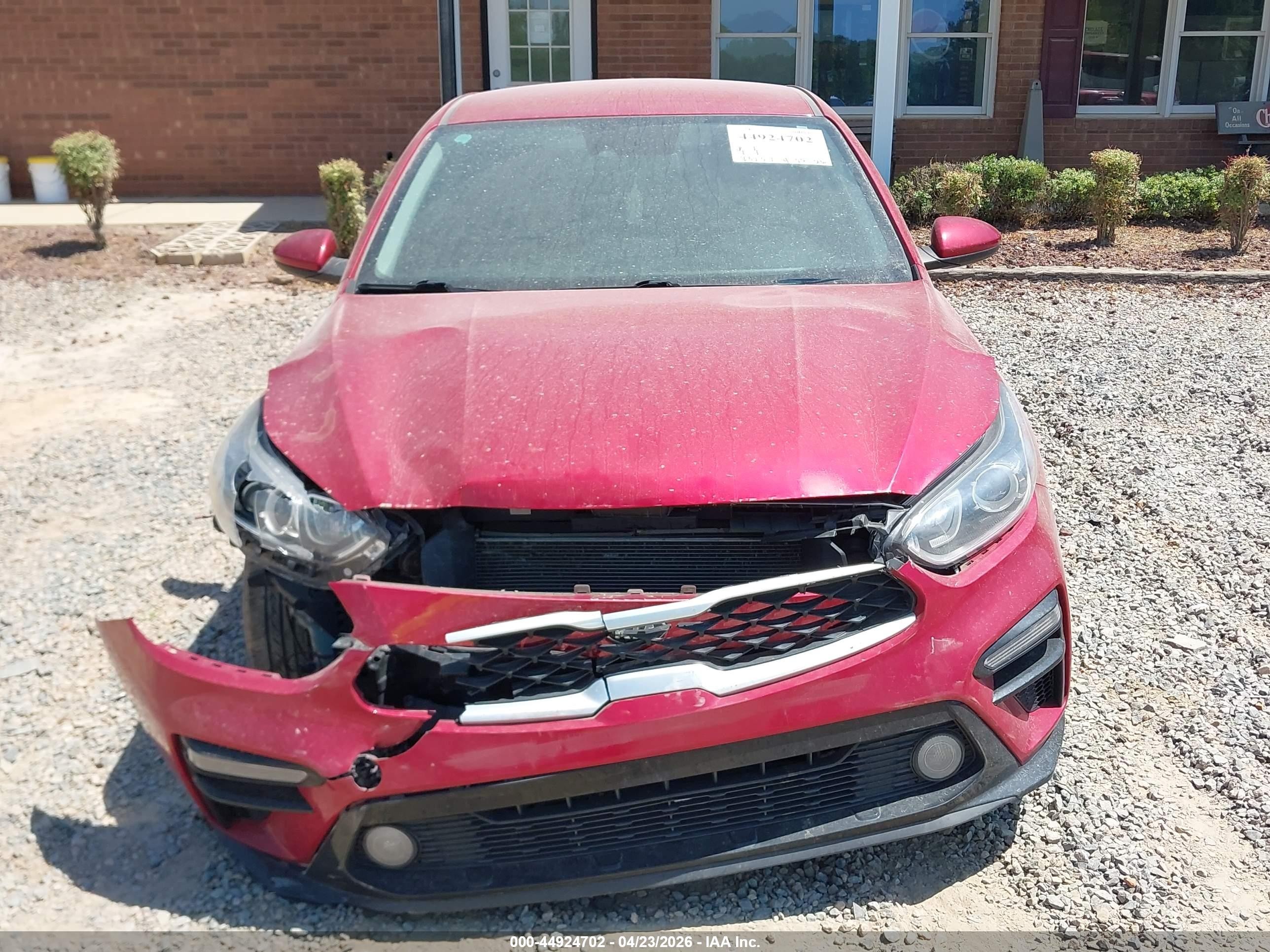 2020 Kia Forte Lxs Red vin: 3KPF24AD4LE247238