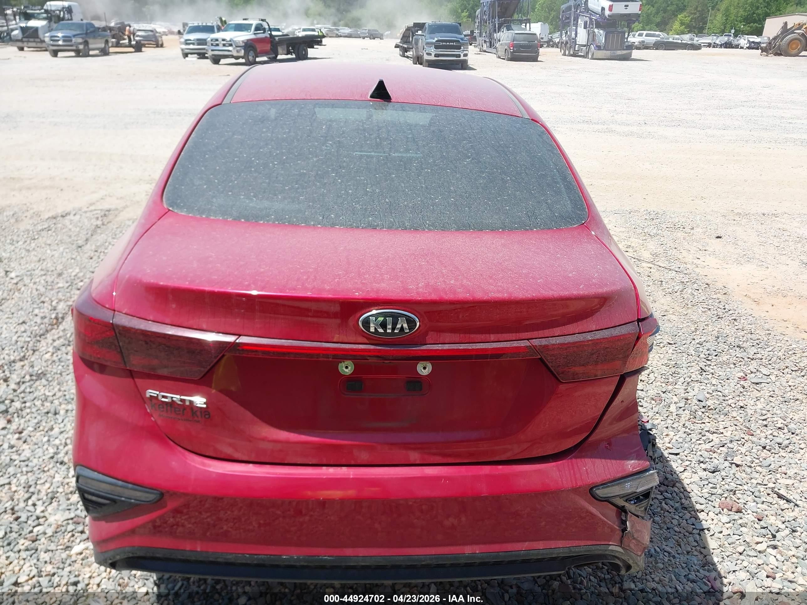 2020 Kia Forte Lxs Red vin: 3KPF24AD4LE247238