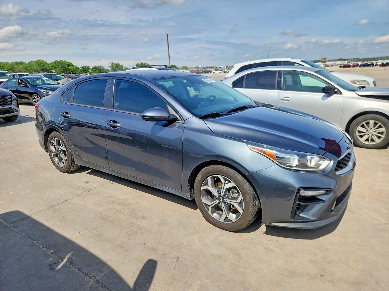 2021 Kia Forte Lxs Gray vin: 3KPF24AD4ME349754
