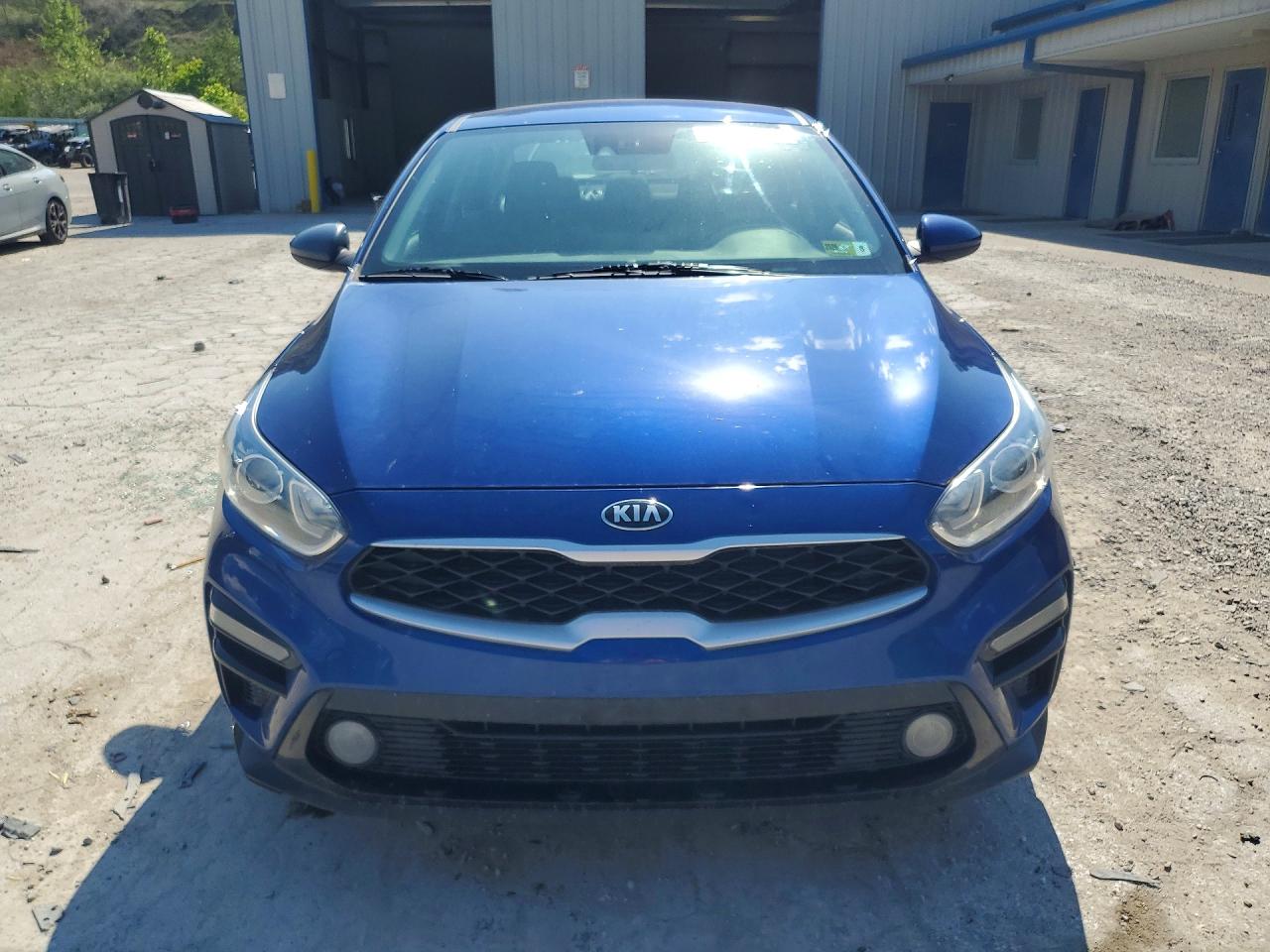 2021 Kia Forte Lxs Blue vin: 3KPF24AD4ME376212