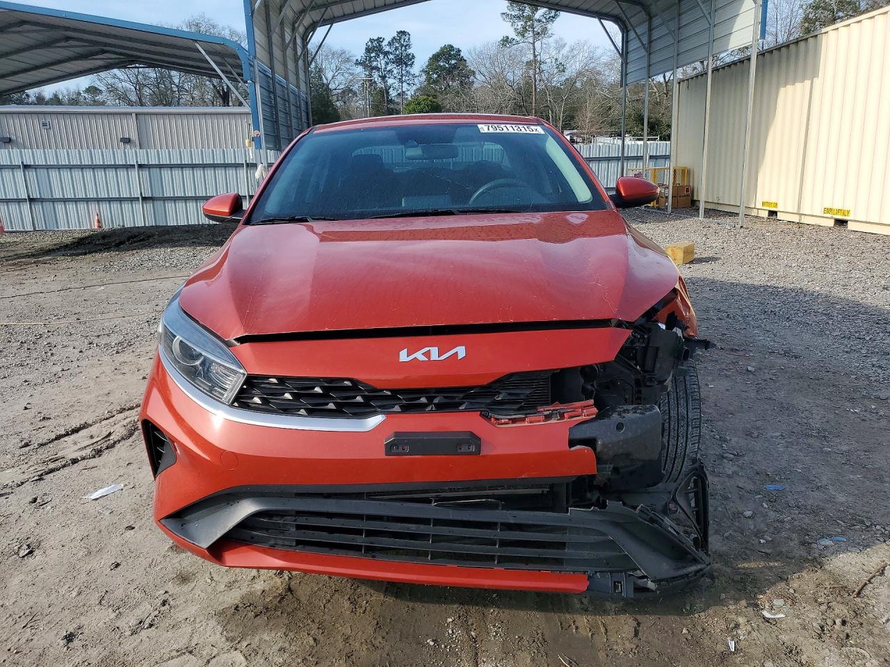 2022 Kia Forte Lxs Orange vin: 3KPF24AD4NE488025