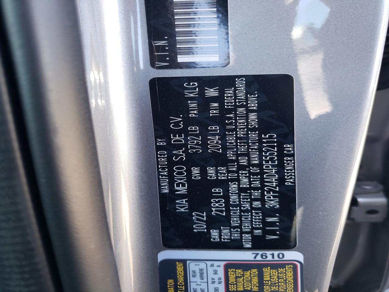 2023 Kia Forte Lxs Gray vin: 3KPF24AD4PE552115