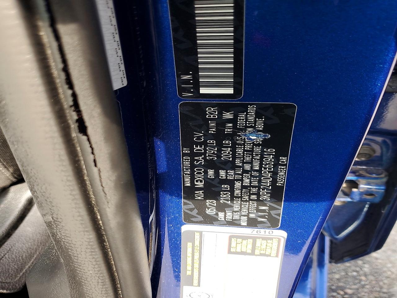 2023 Kia Forte Lxs Blue vin: 3KPF24AD4PE639416