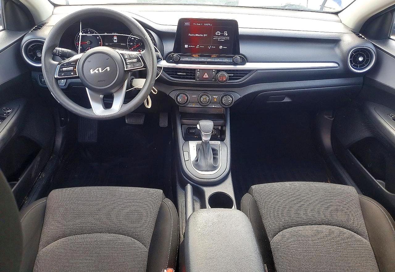 2023 Kia Forte Lxs Blue vin: 3KPF24AD4PE639416