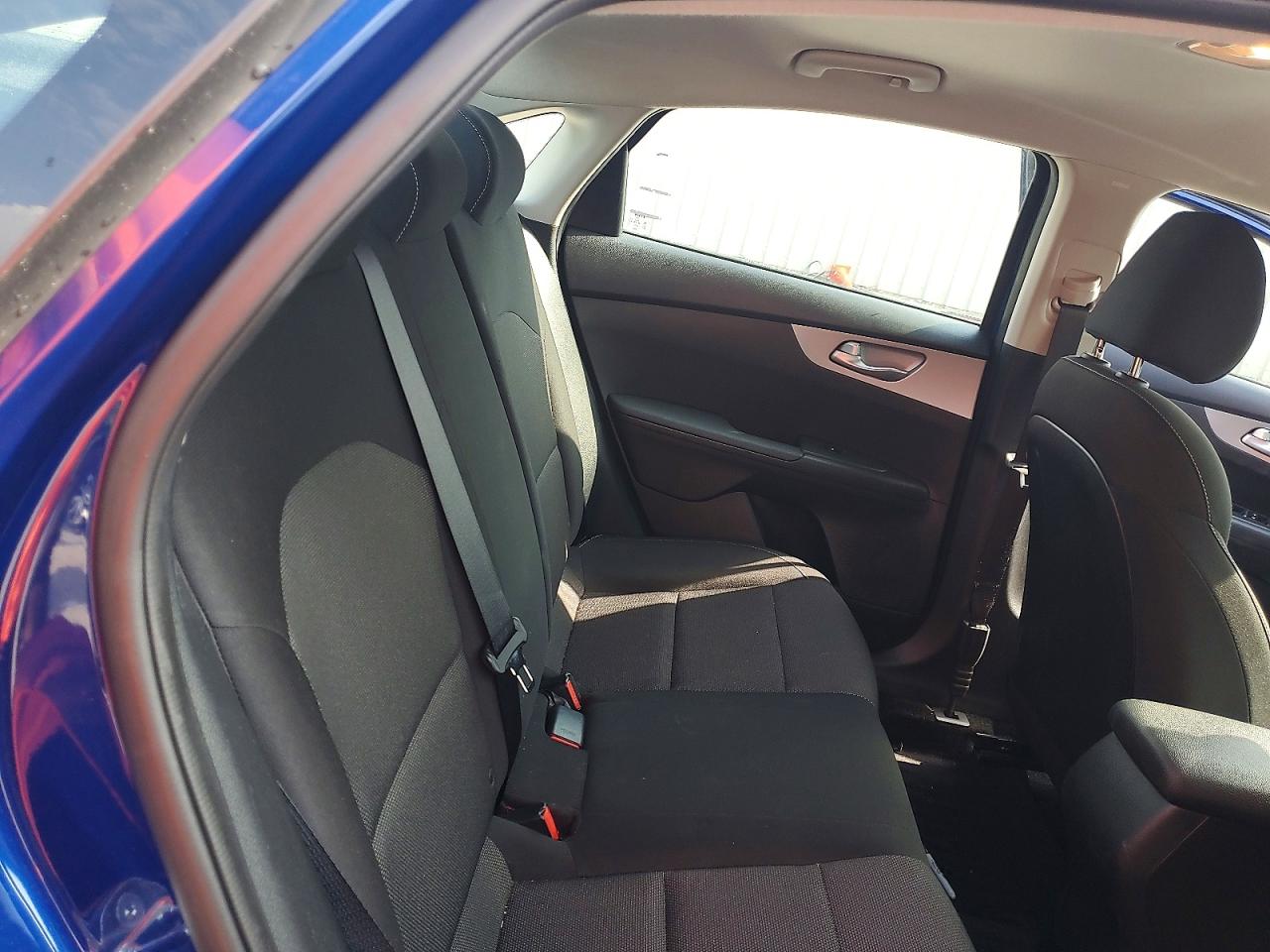 2023 Kia Forte Lxs Blue vin: 3KPF24AD4PE639416