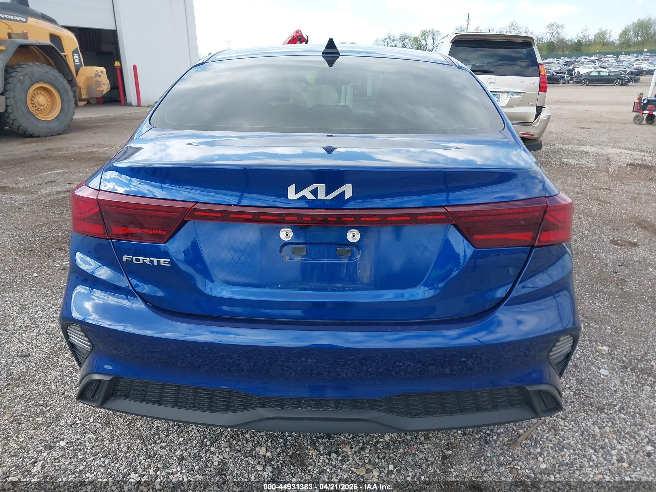 2024 Kia Forte Lxs Blue vin: 3KPF24AD4RE788069