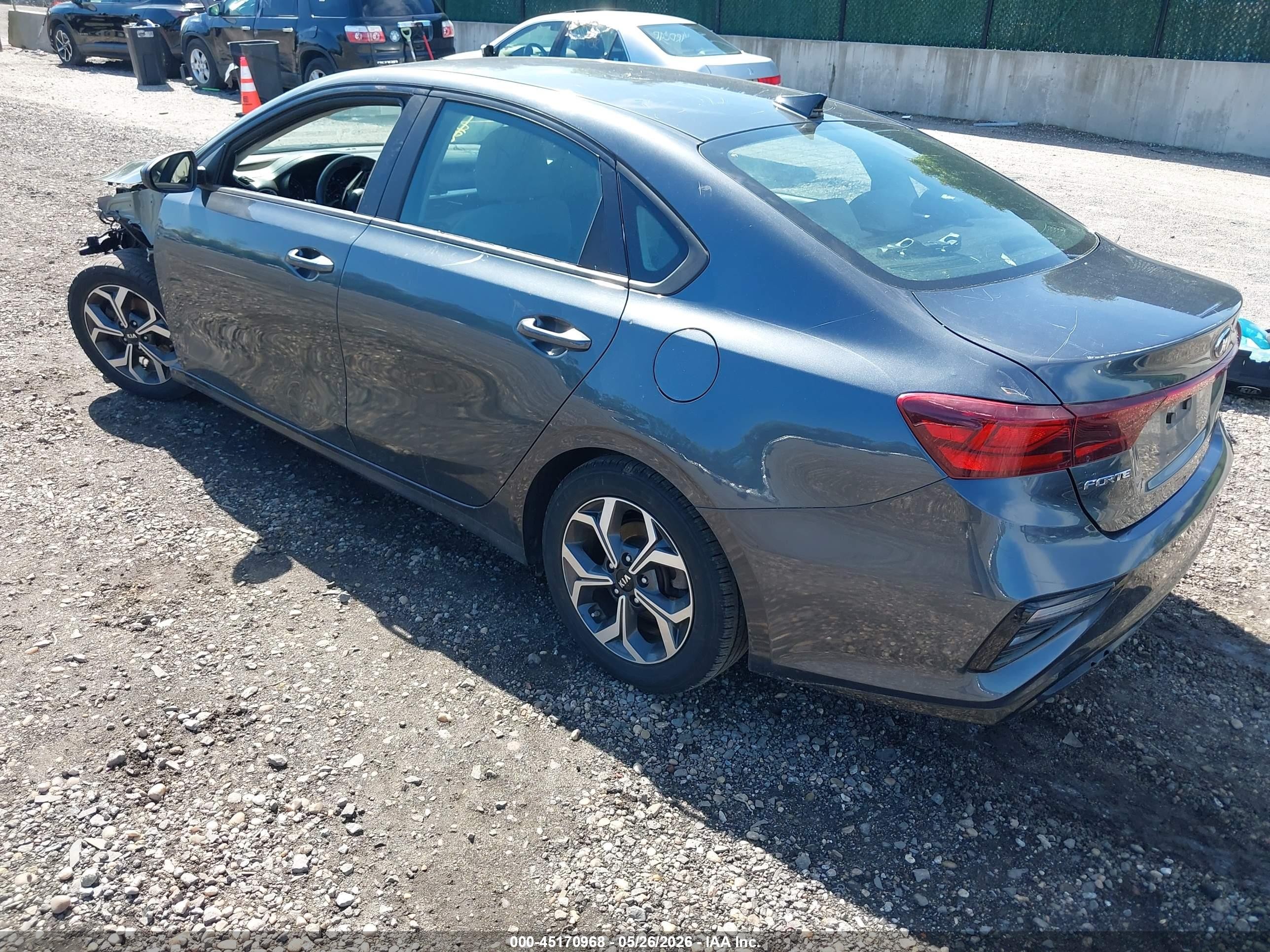 2020 Kia Forte Lxs Gray vin: 3KPF24AD5LE167821