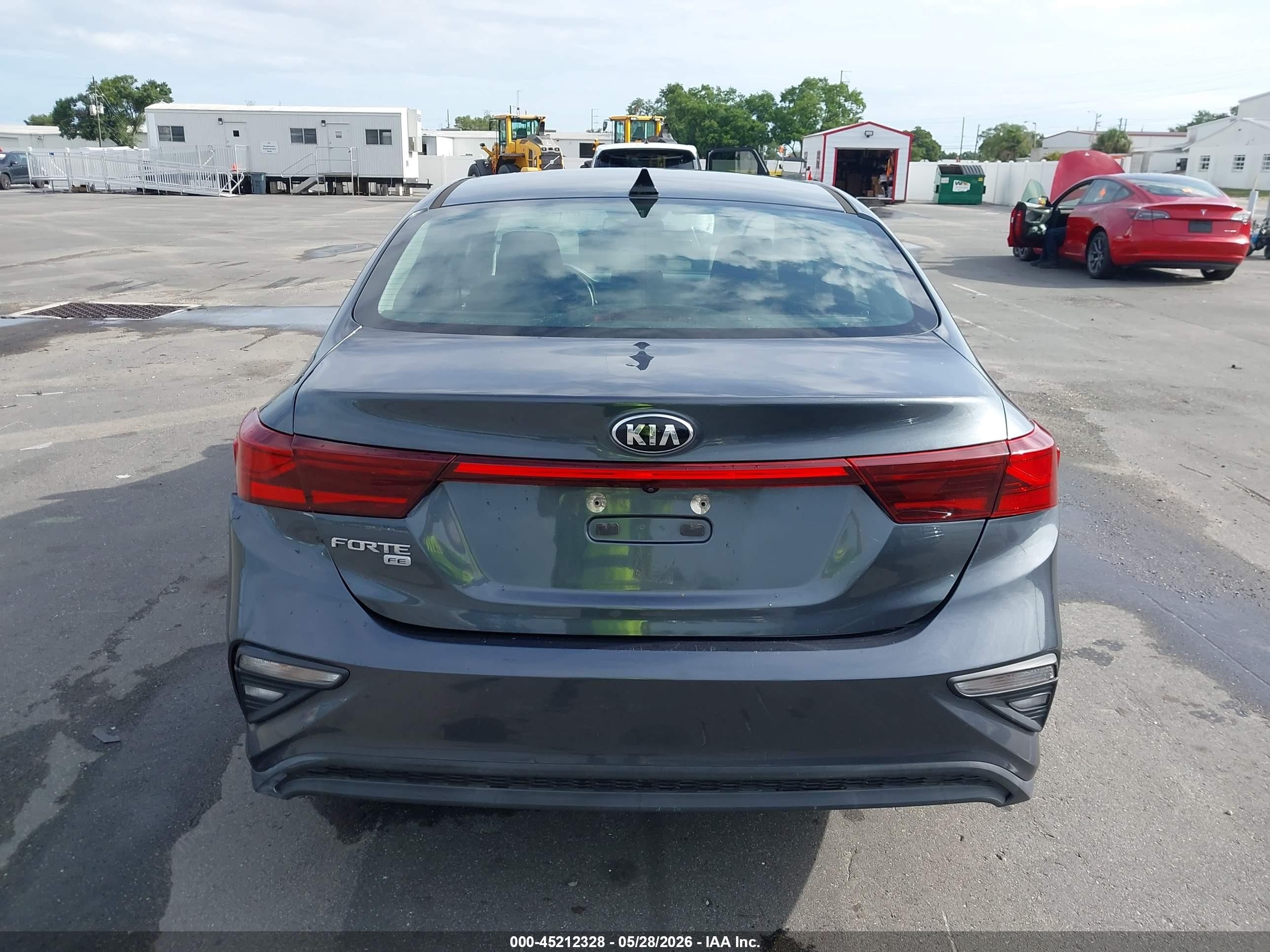 2020 Kia Forte Fe Gray vin: 3KPF24AD5LE175157