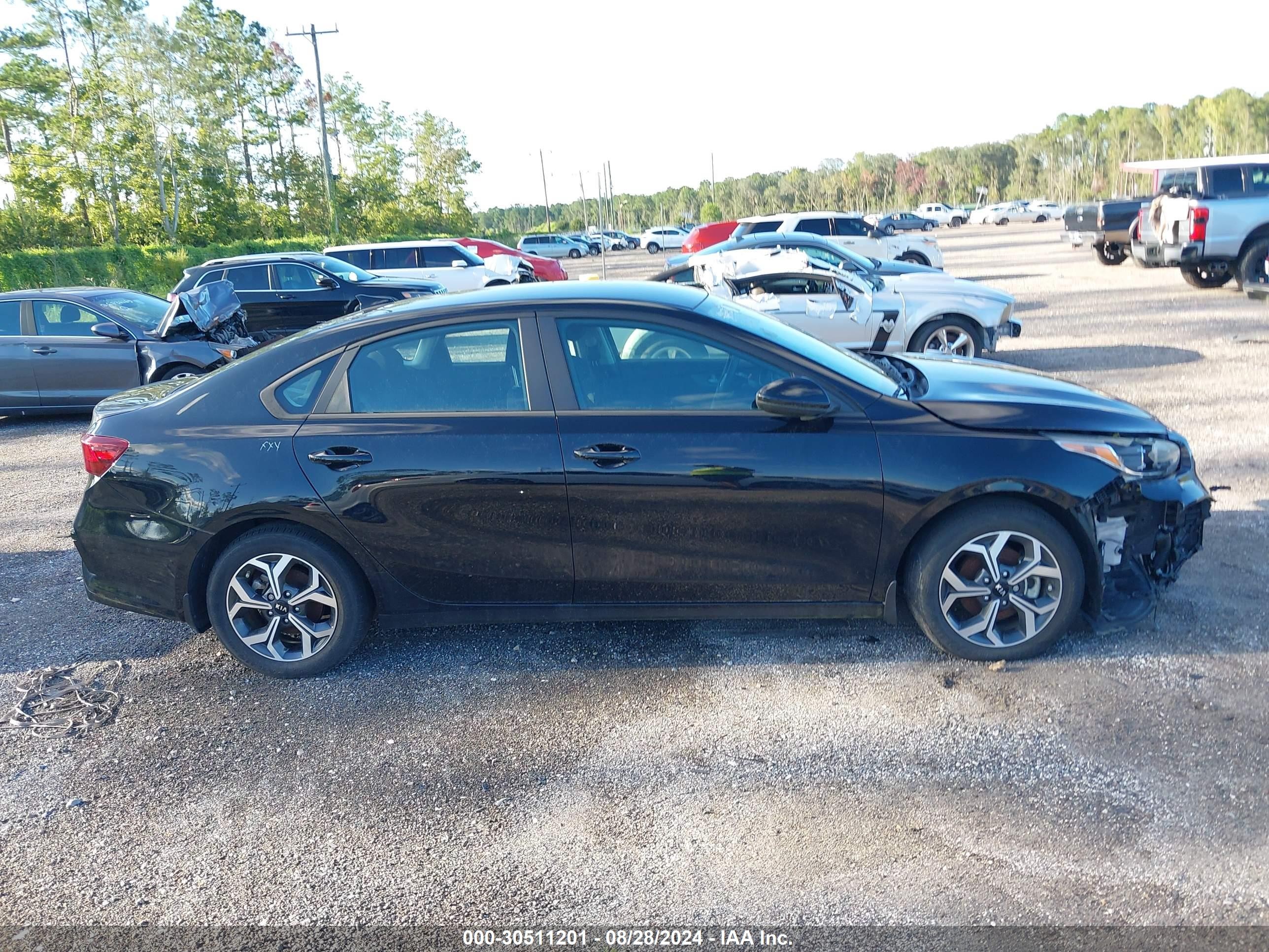 2020 Kia Forte Lxs Черный vin: 3KPF24AD5LE232179