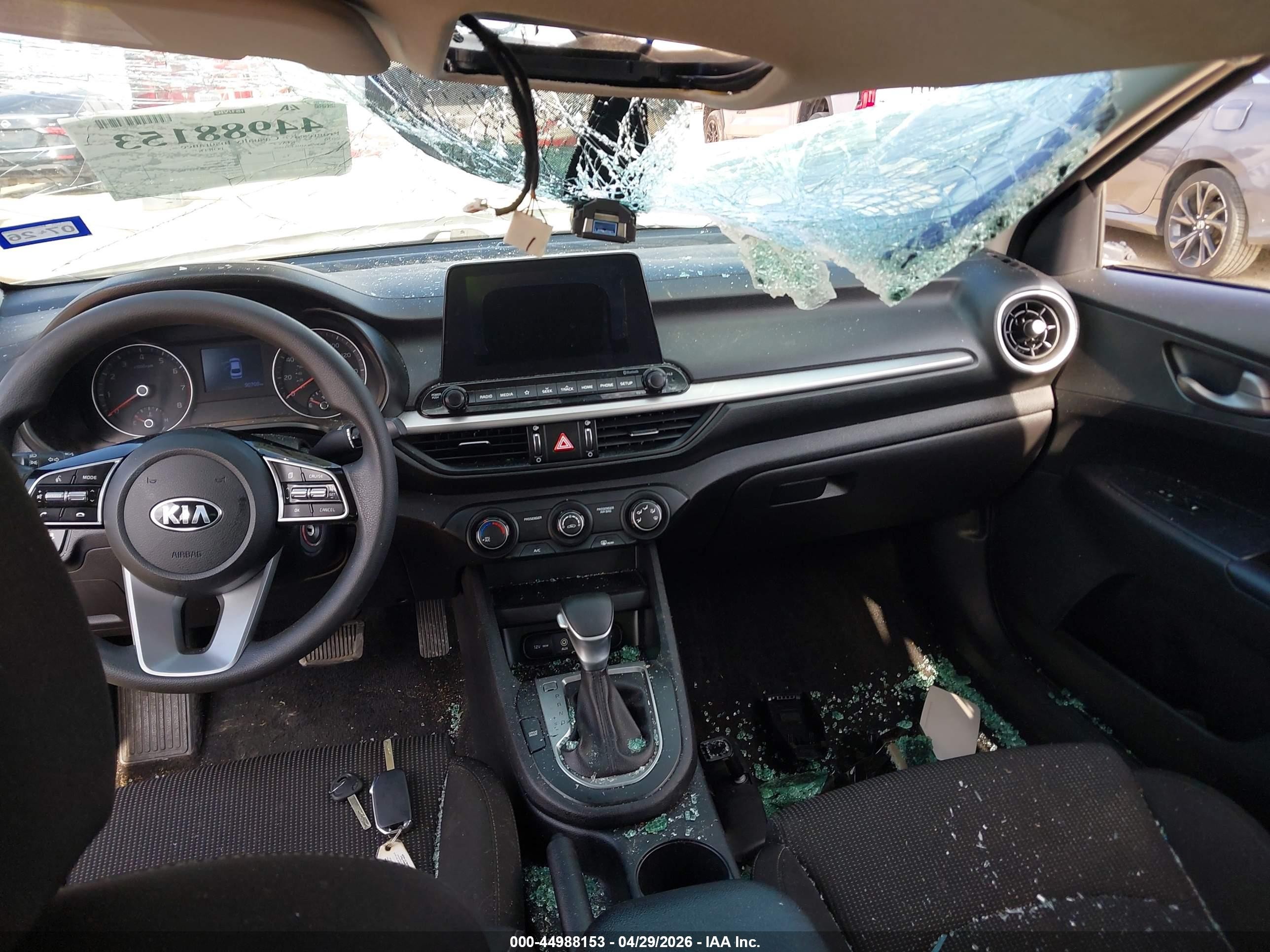 2020 Kia Forte Lxs White vin: 3KPF24AD5LE243926