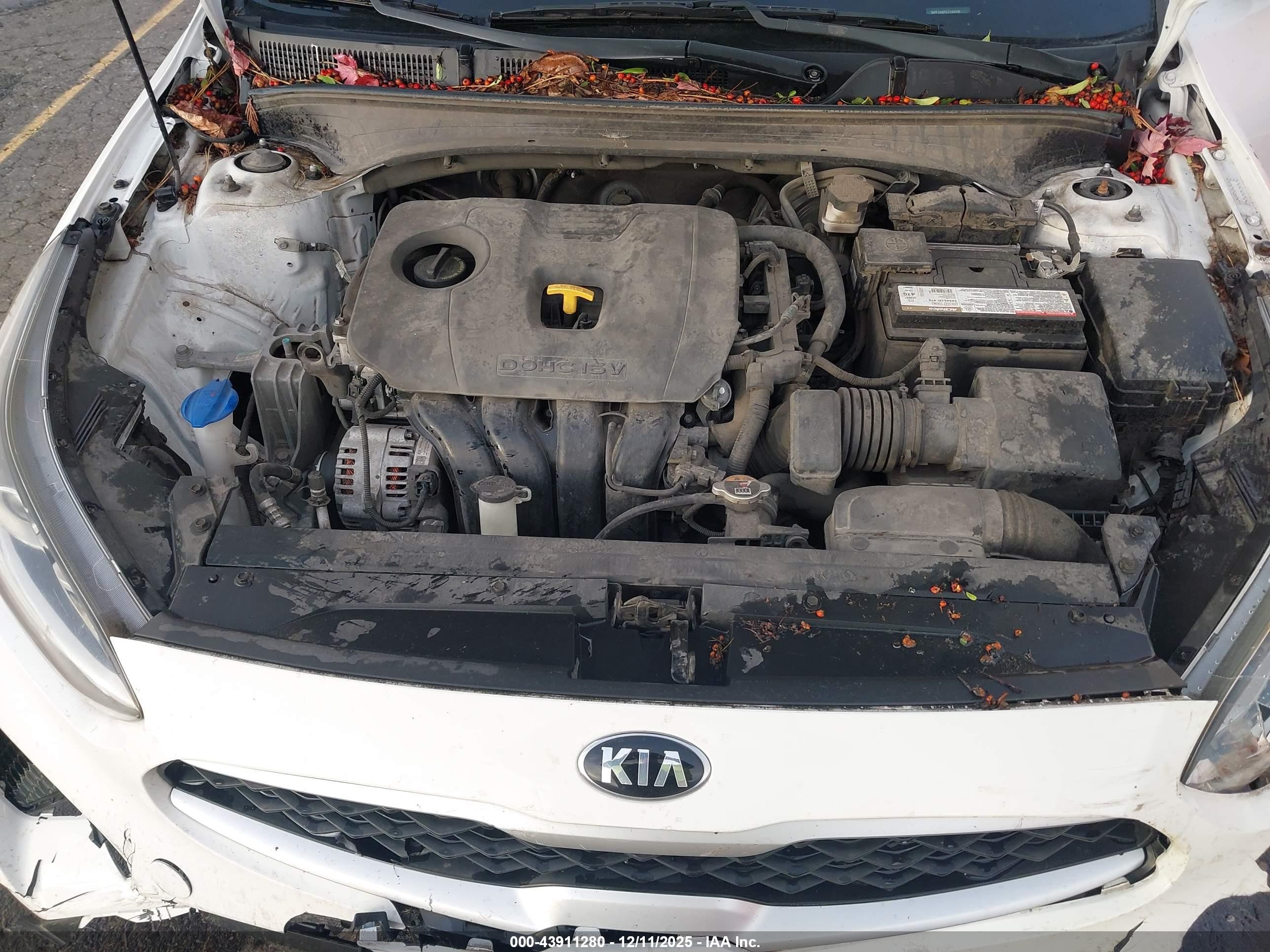 2020 Kia Forte Lxs White vin: 3KPF24AD5LE249306